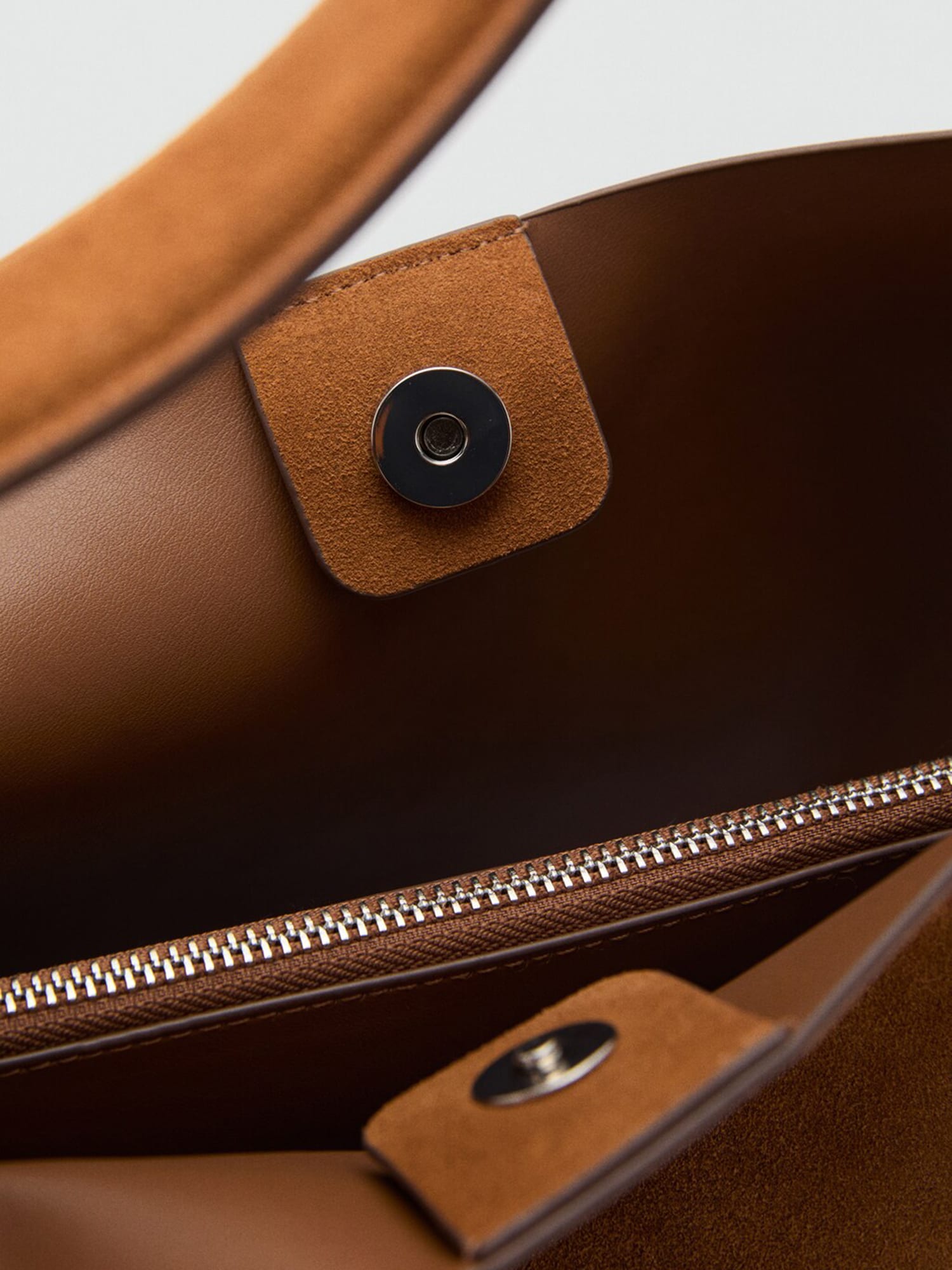 Thumbnail - MANGO Schultertasche IGOR