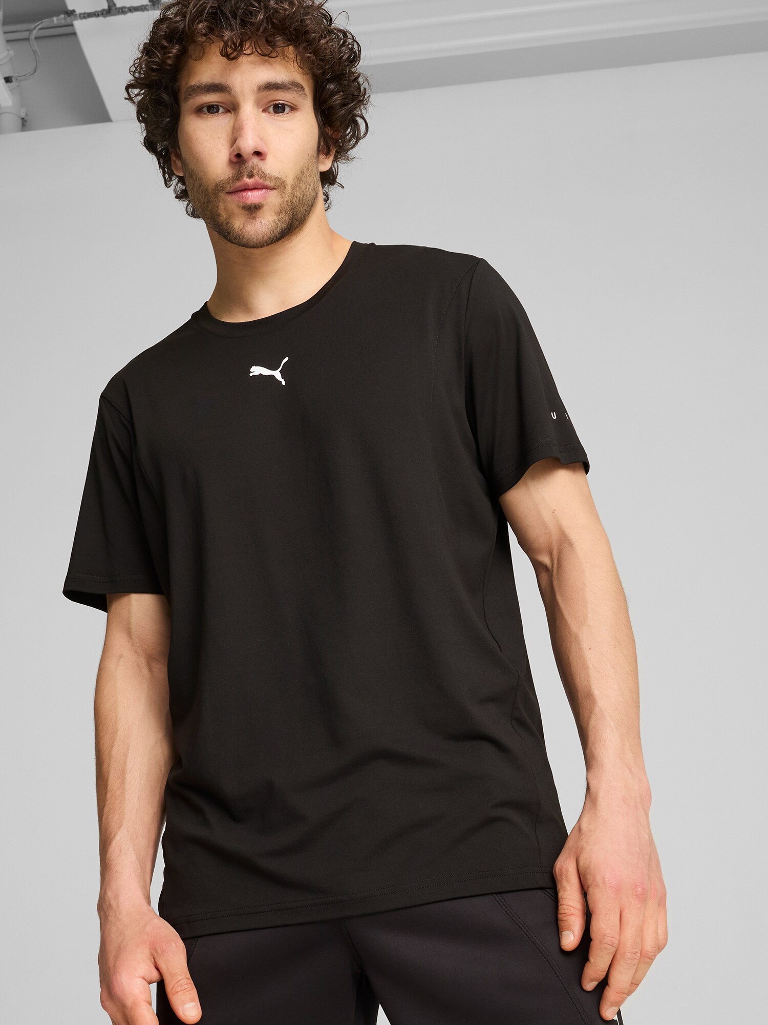 PUMA Funkcionális felső 'Cloudspun'  fekete / fehér termék 2. képe