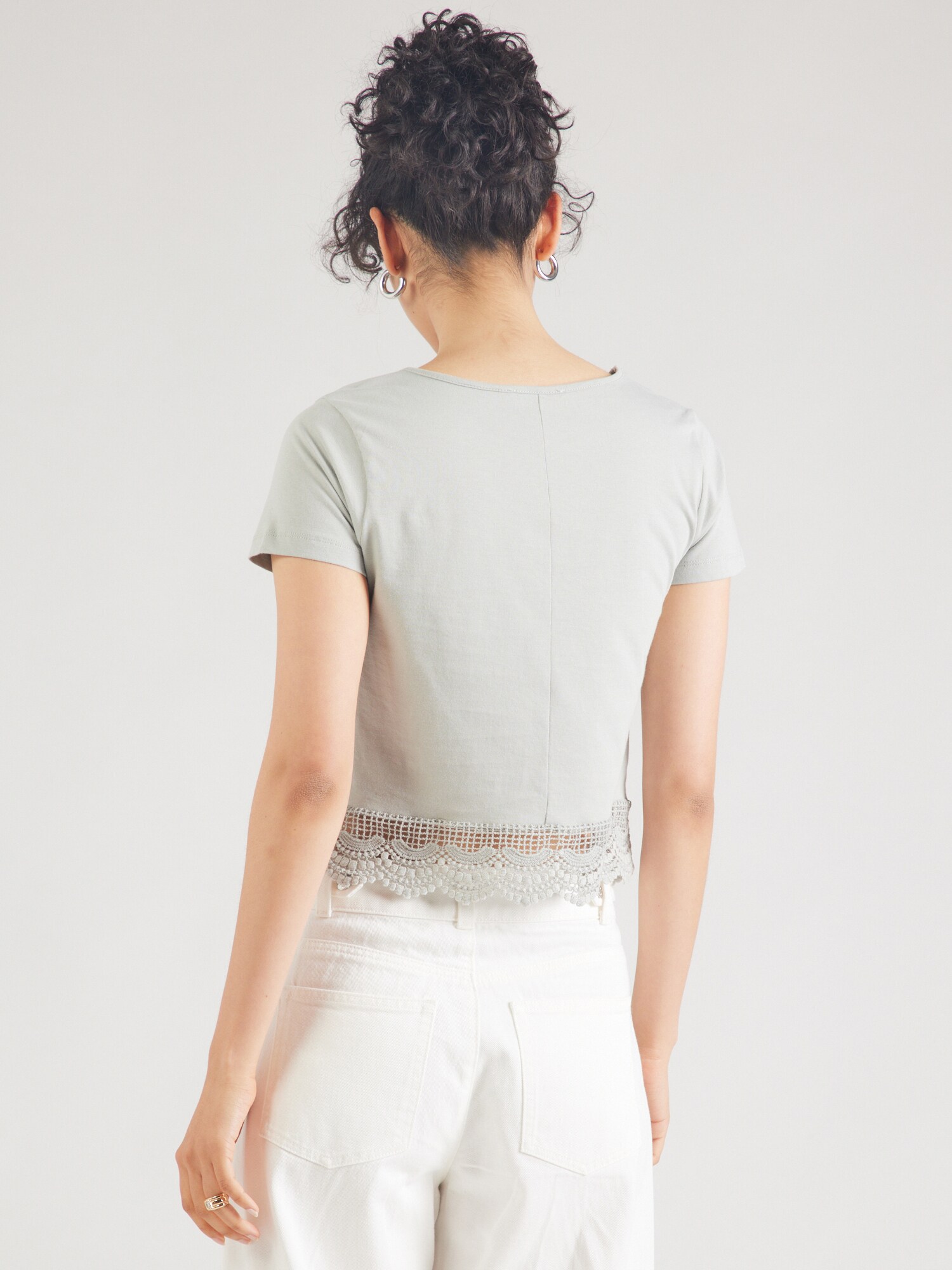 Thumbnail - ABOUT YOU T-Shirt Suki
