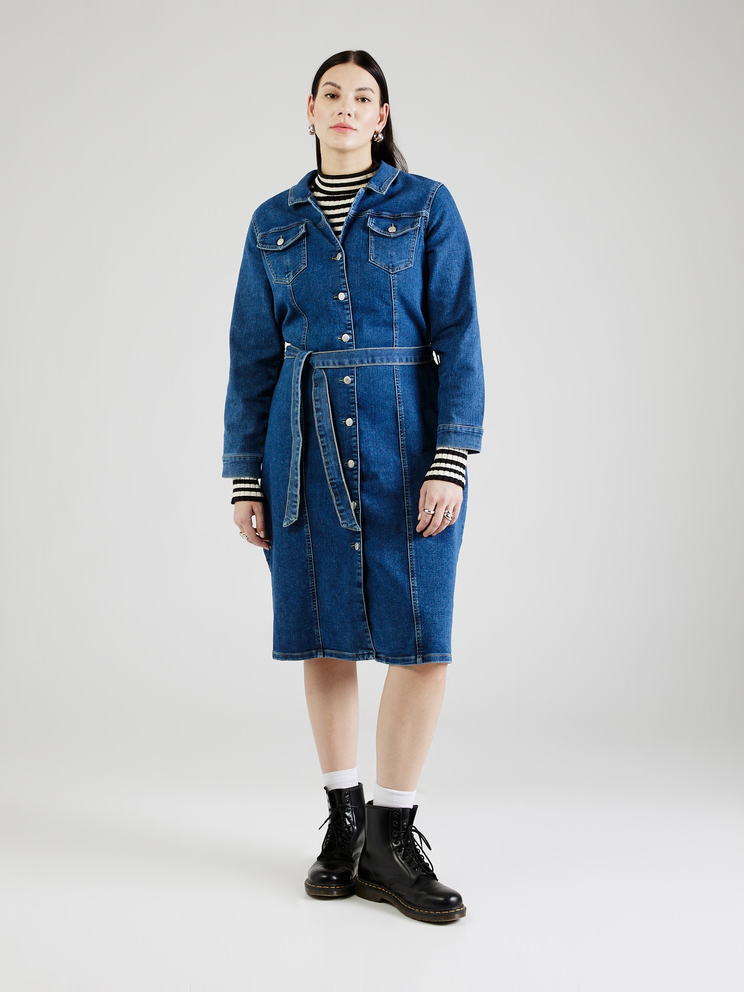Vero Moda Curve Ingruhák  kék farmer termék 2. képe