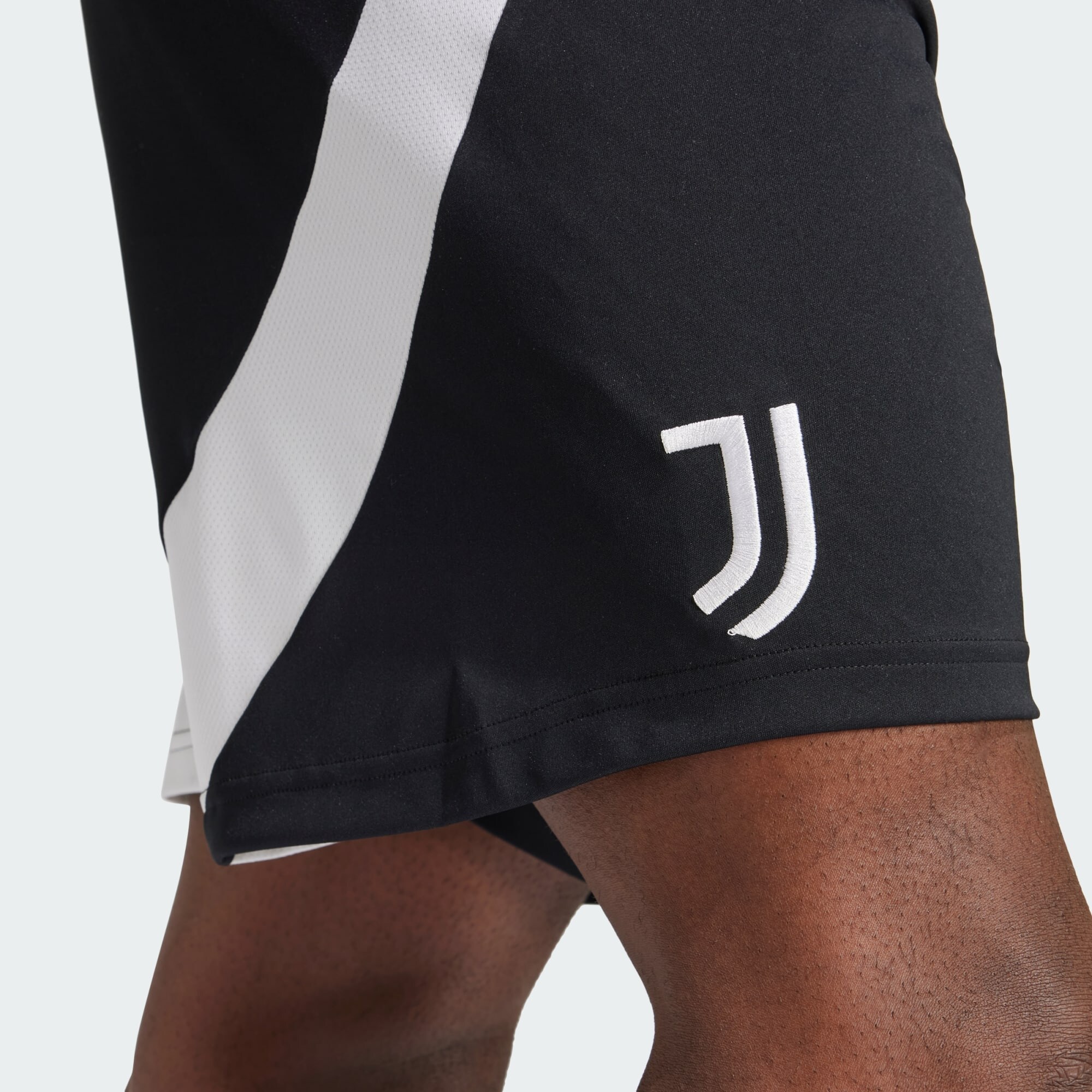 Thumbnail - Sportshorts 'Juventus 24/25'