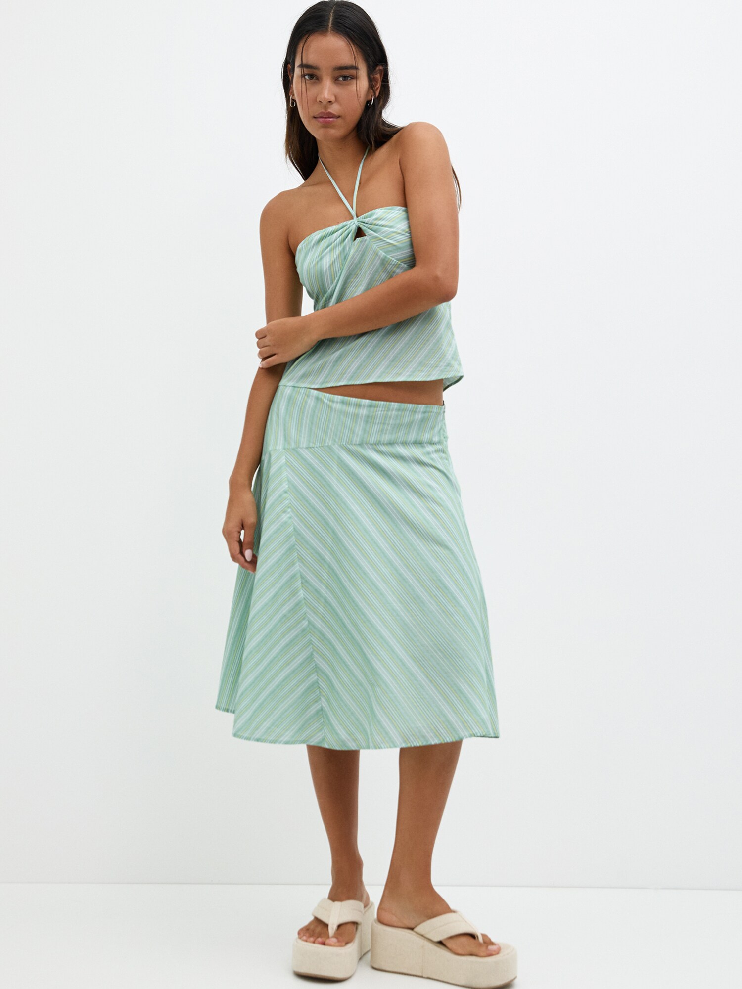 Pull&Bear Szoknyák  menta / alma / fehér termék 2. képe