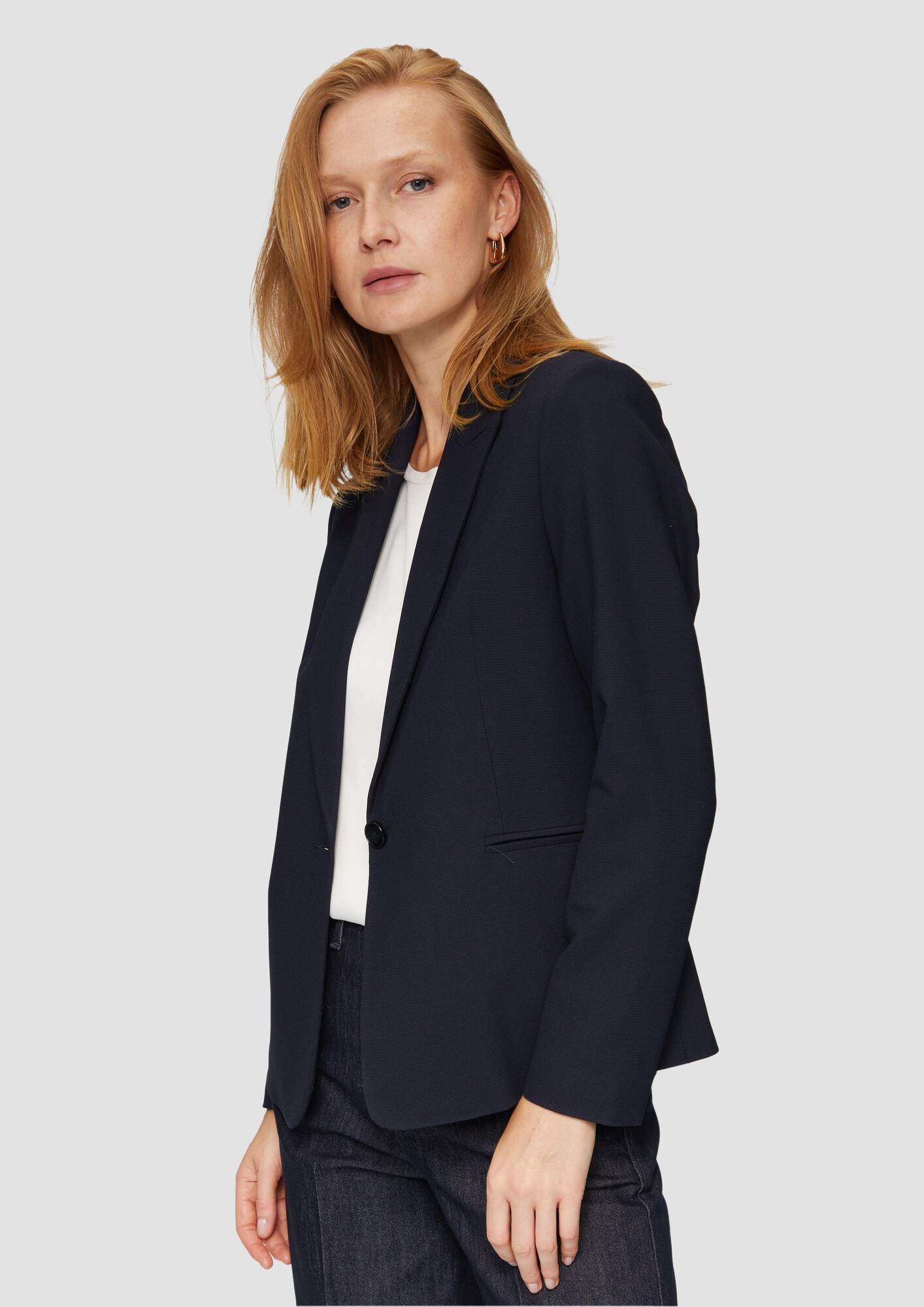 Thumbnail - Blazer