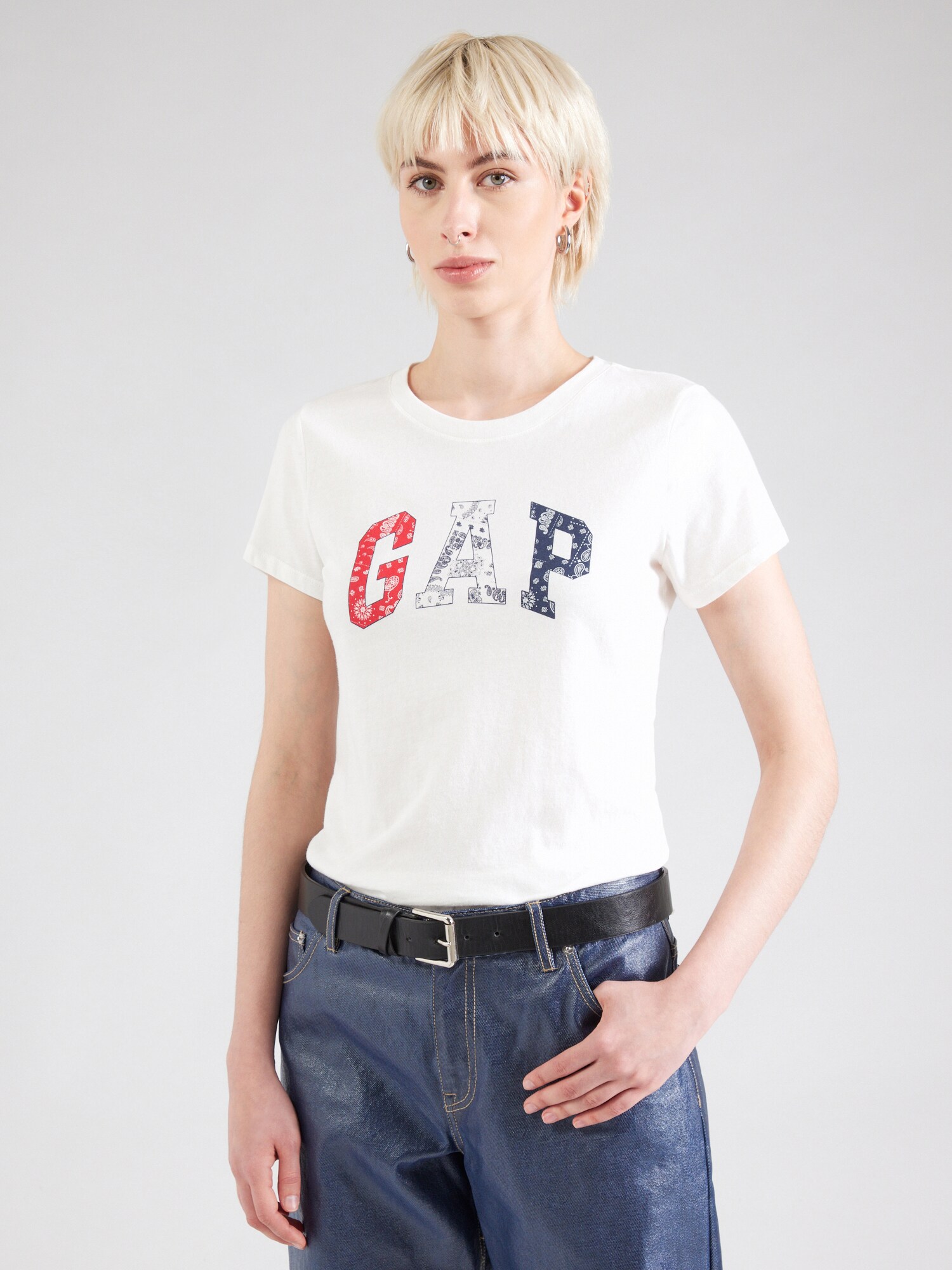 GAP Póló 'CLASSIC'  tengerészkék / piros / fehér termék 2. képe