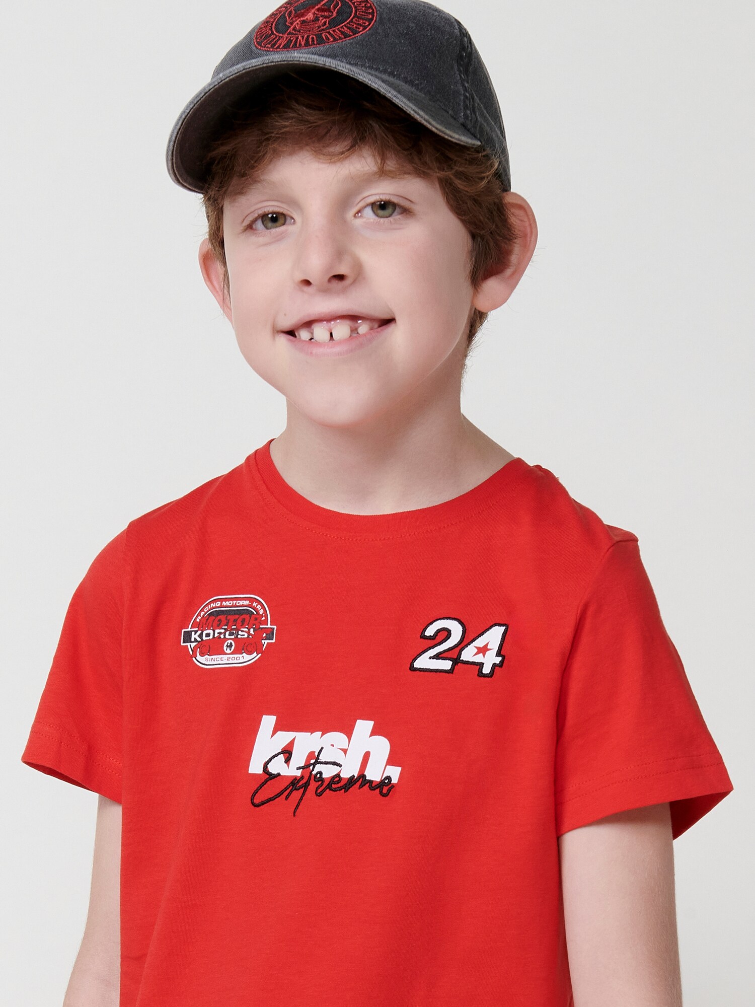 Thumbnail - T-Shirt