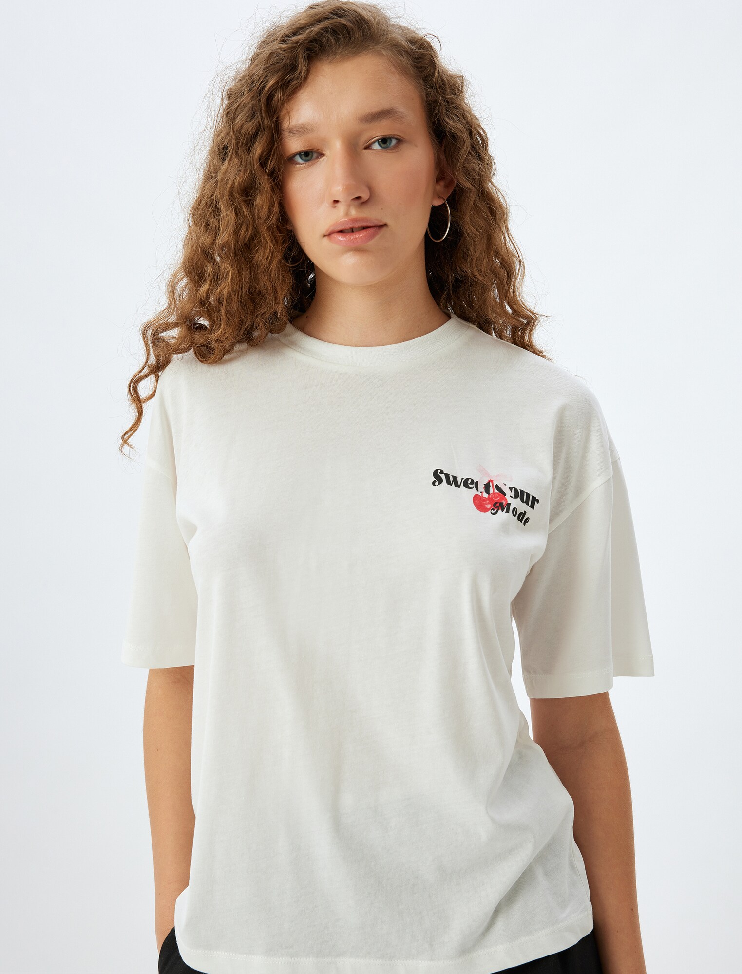 Thumbnail - Koton T-Shirt