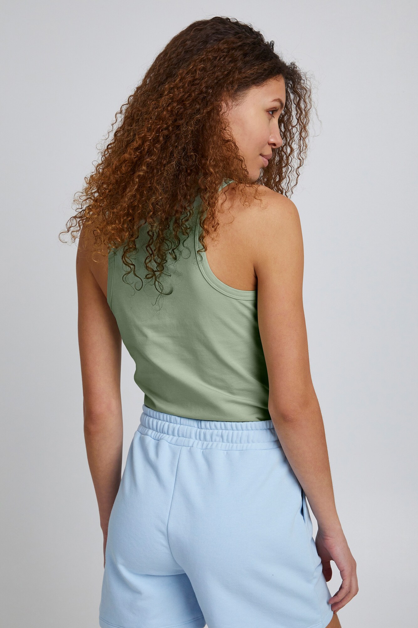 Thumbnail - The Jogg Concept Top