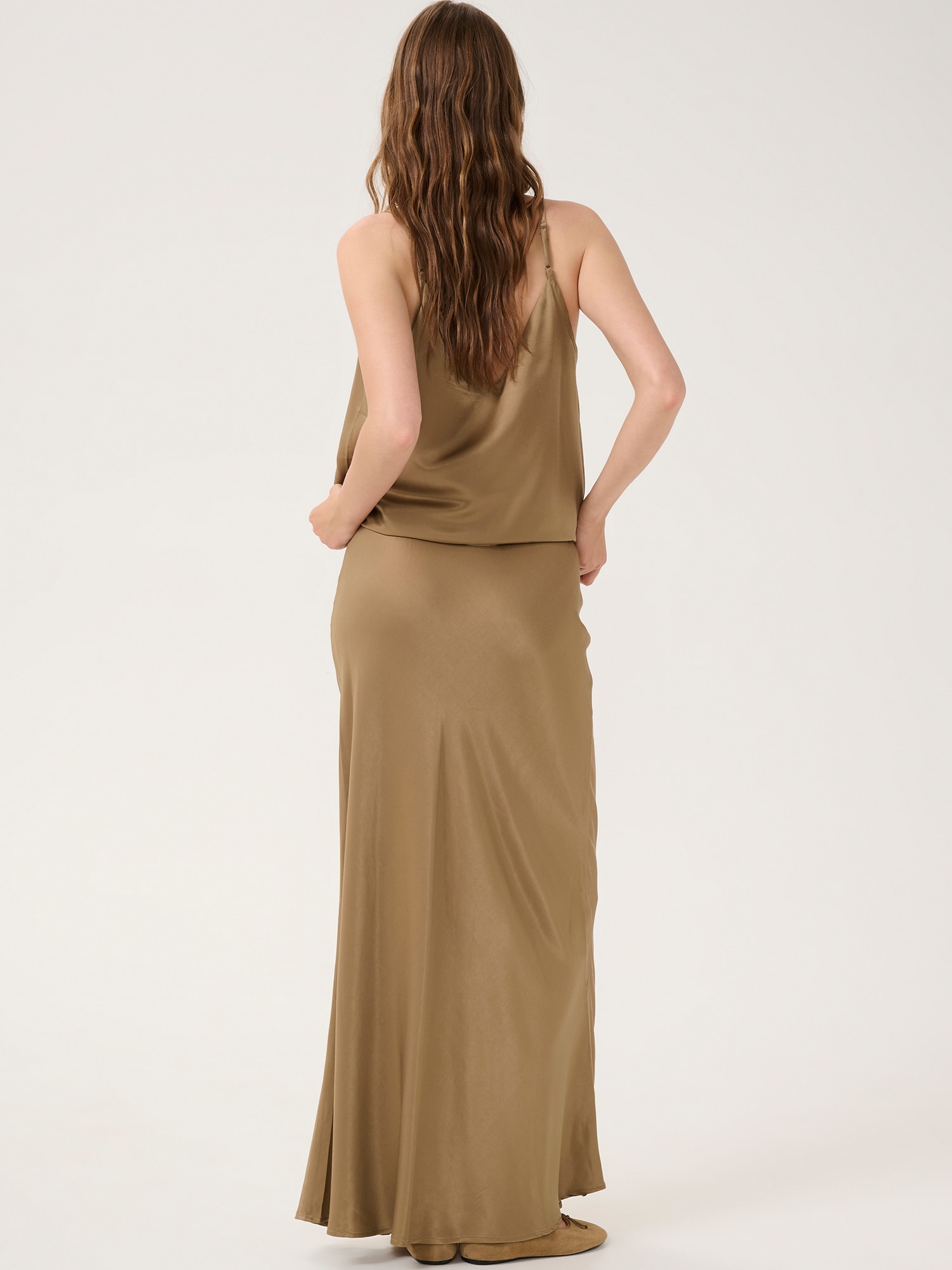 Thumbnail - My Essential Wardrobe Rock EstelleMW