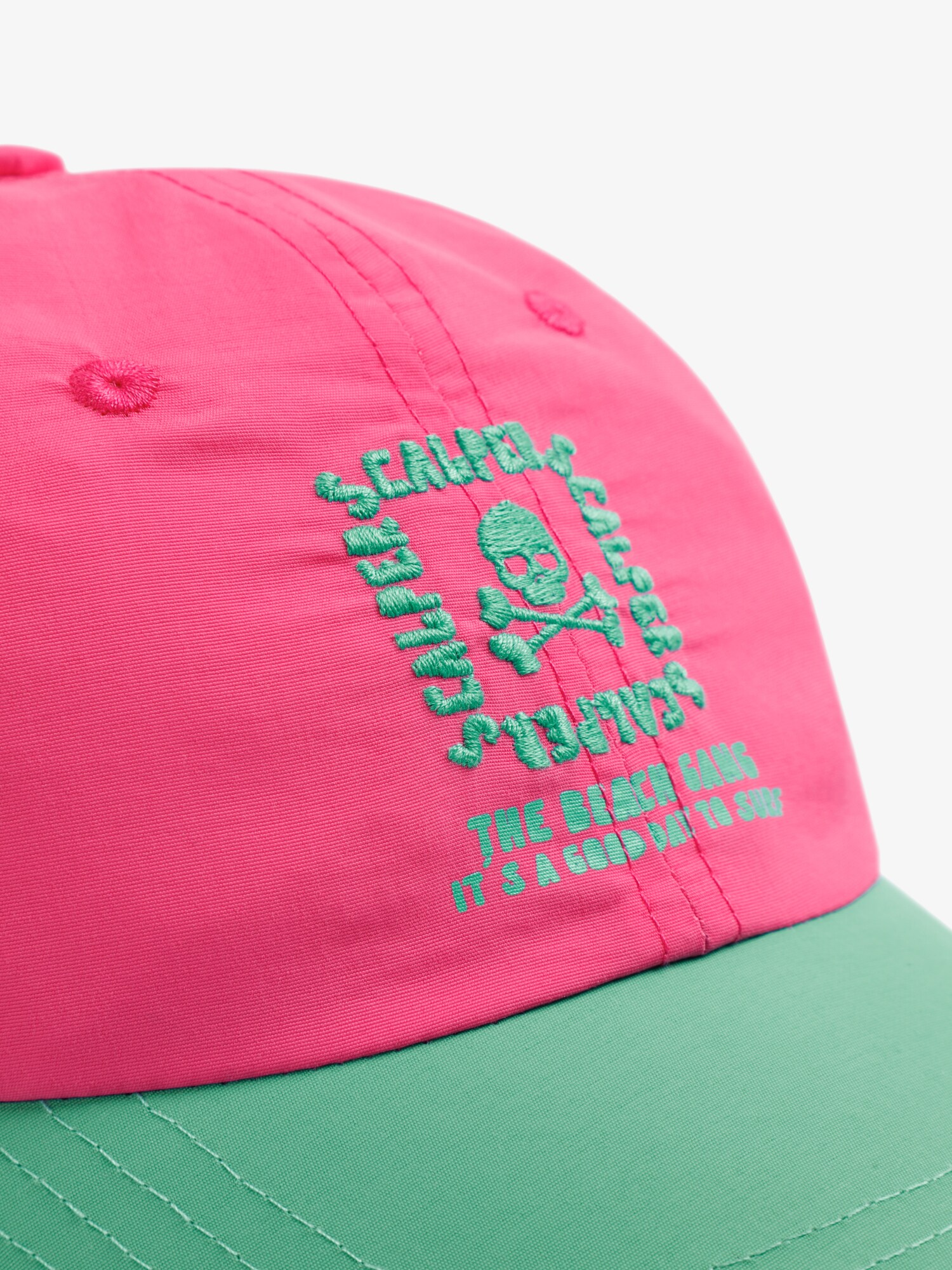 Thumbnail - Scalpers Surf Cap Girls