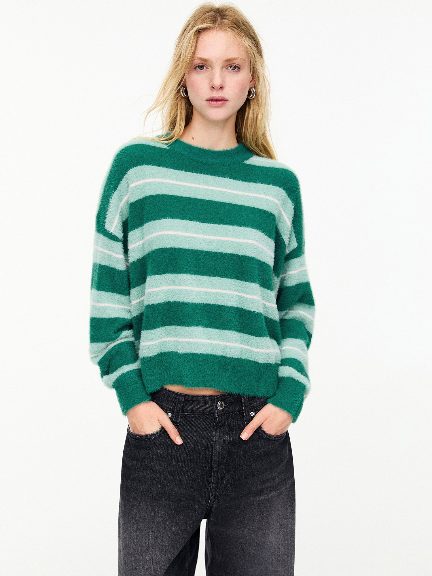 Pull&Bear Pulóver  zöld / menta / fehér termék 2. képe