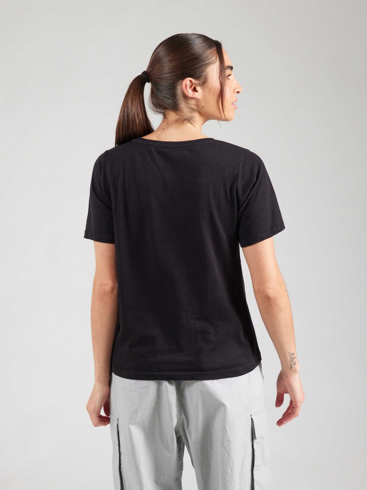 Thumbnail - T-Shirt