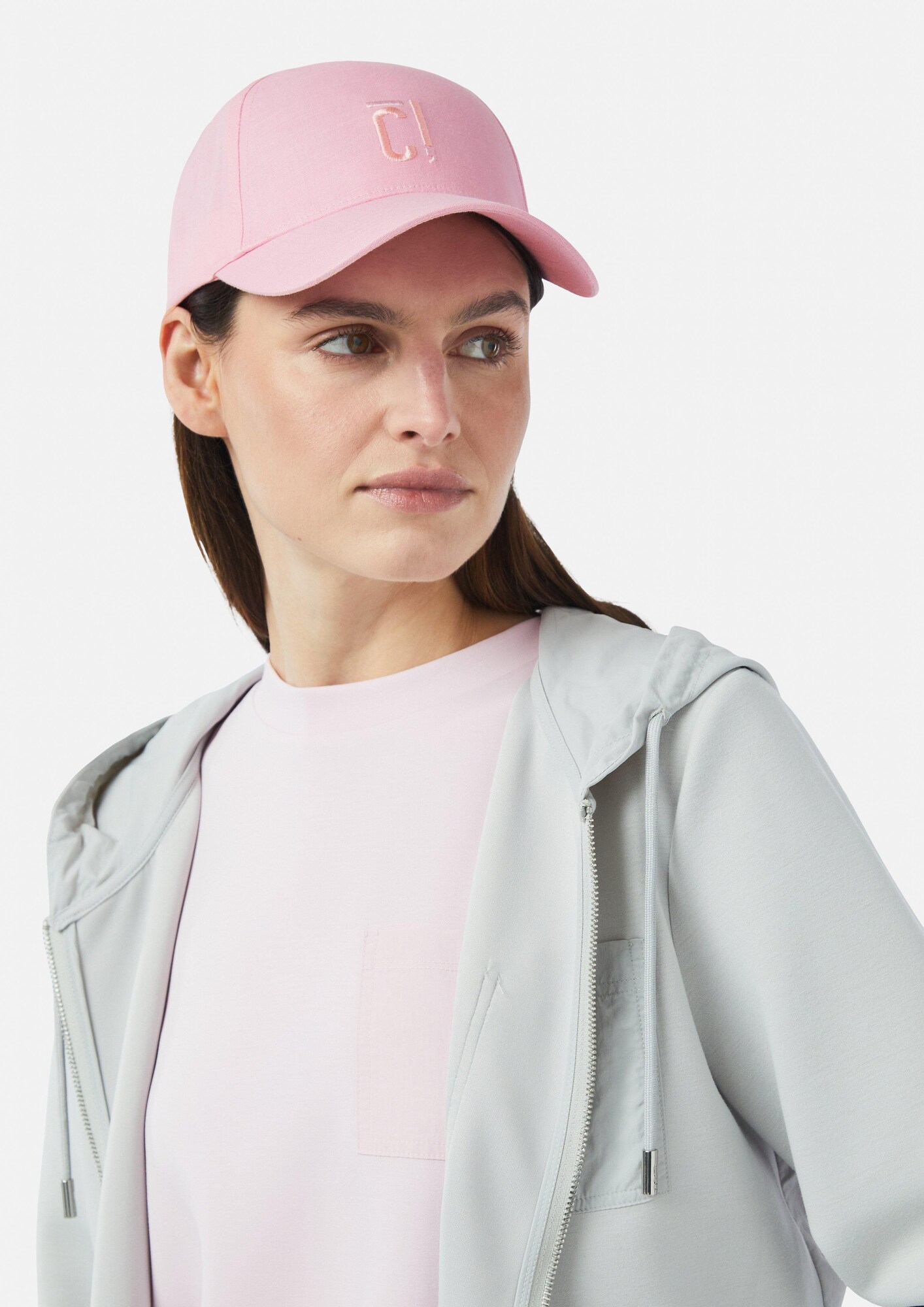 Thumbnail - comma casual identity Cap