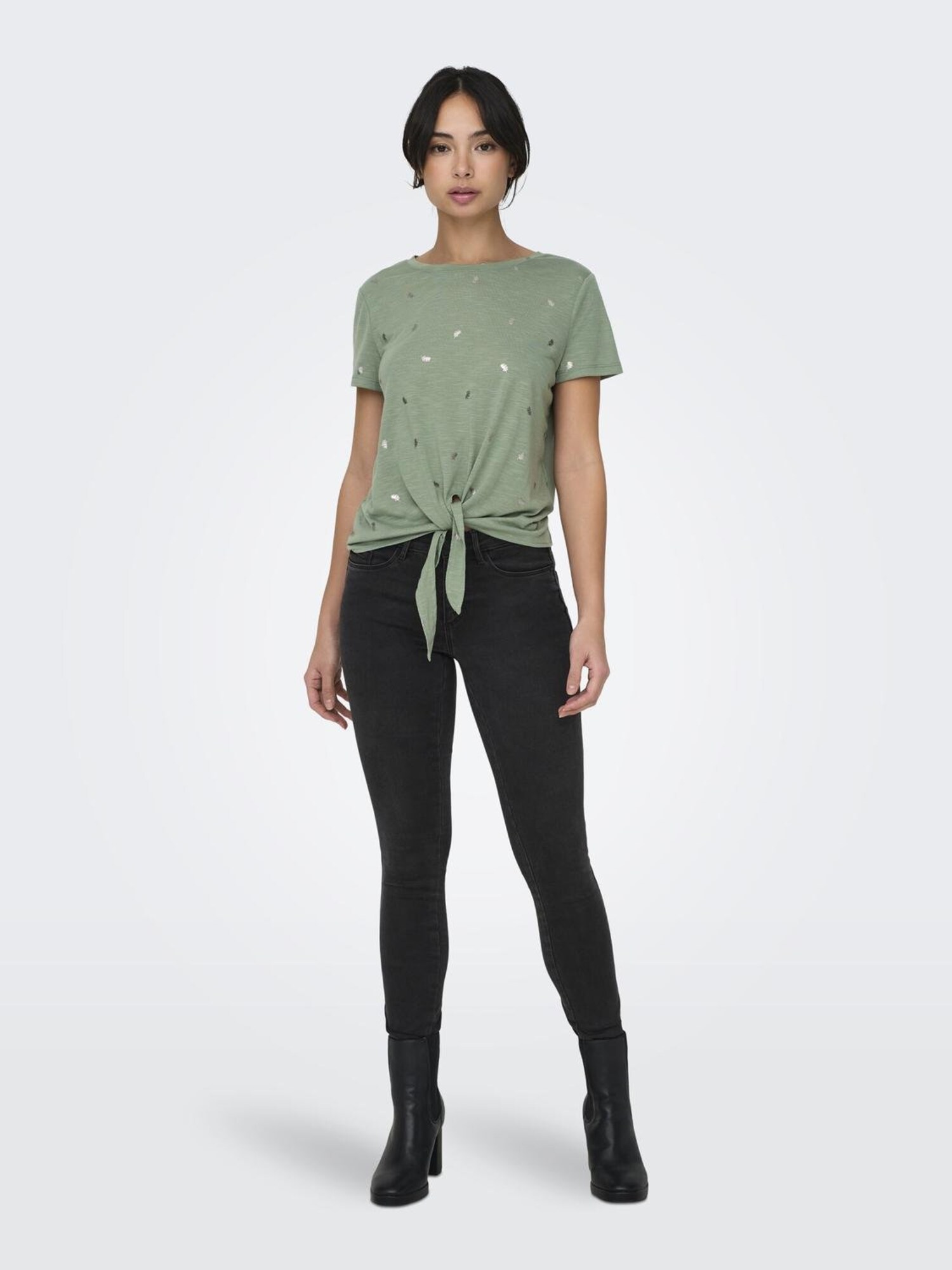 Thumbnail - T-Shirt