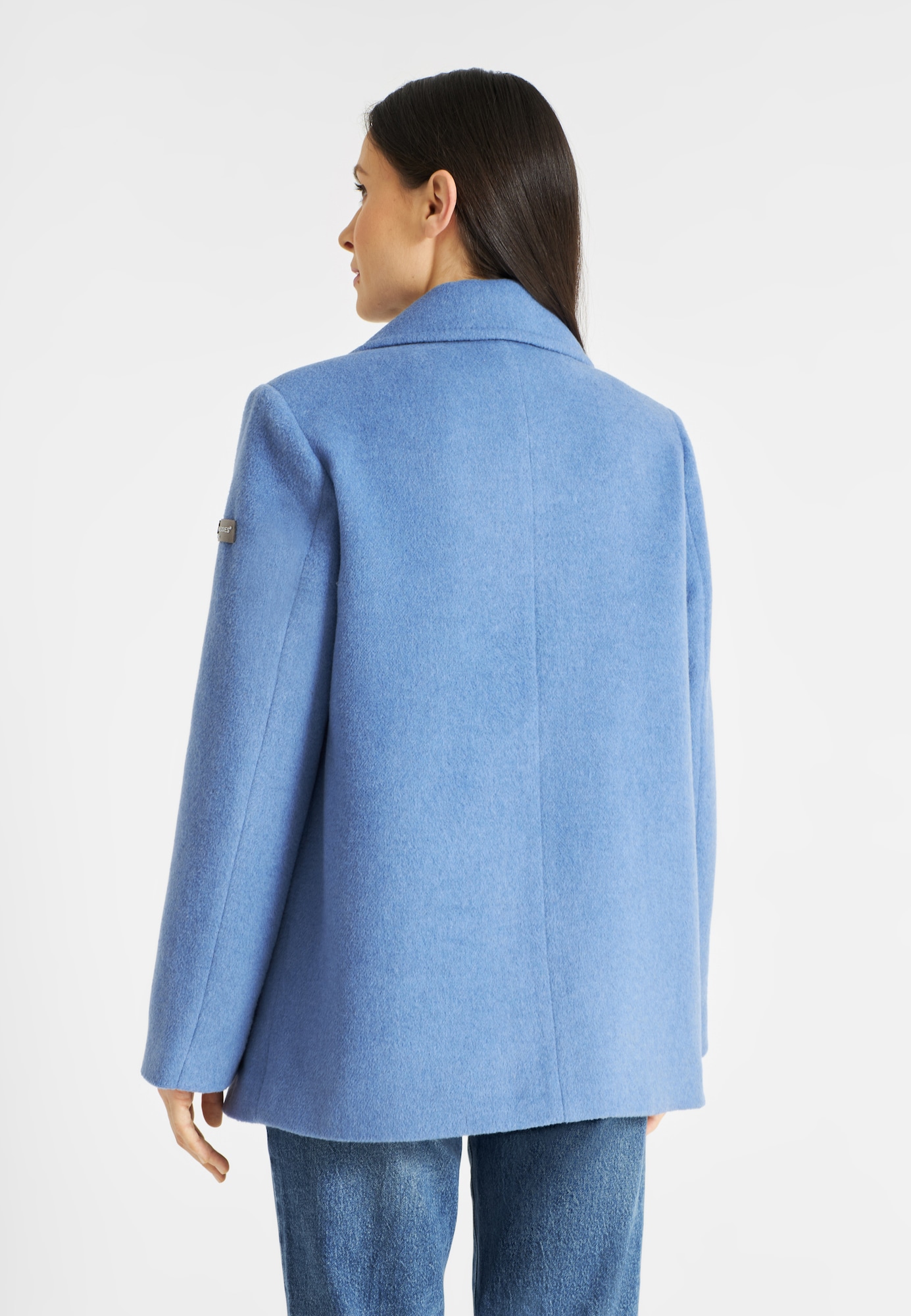 Thumbnail - Frieda & Freddies NY Mantel Darlah