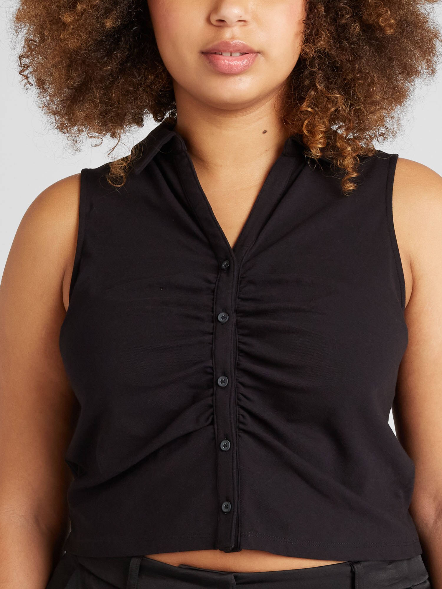 ABOUT YOU Curvy Top 'Nancy' čierna (obrázok 5)