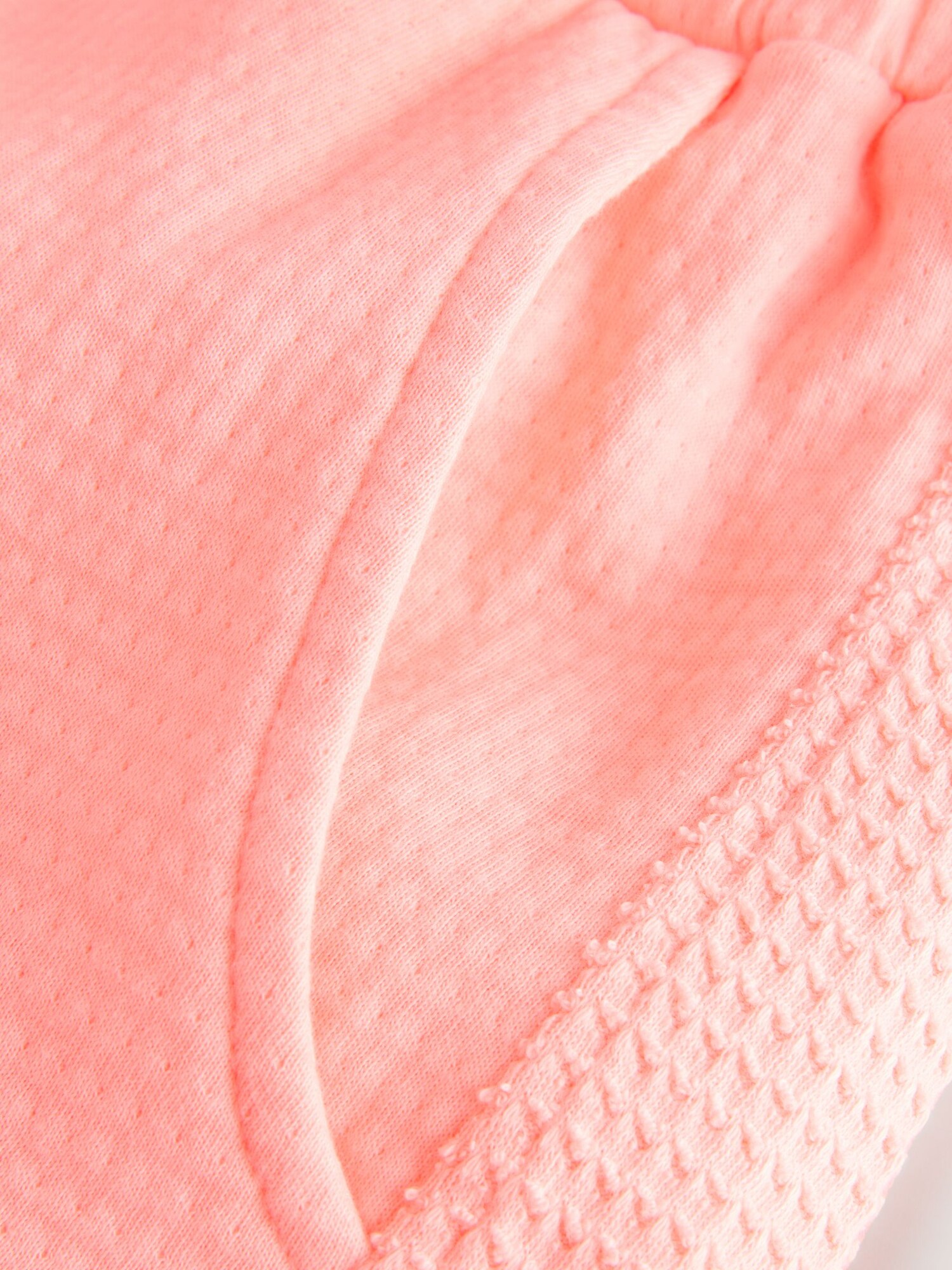 Thumbnail - Next Shorts