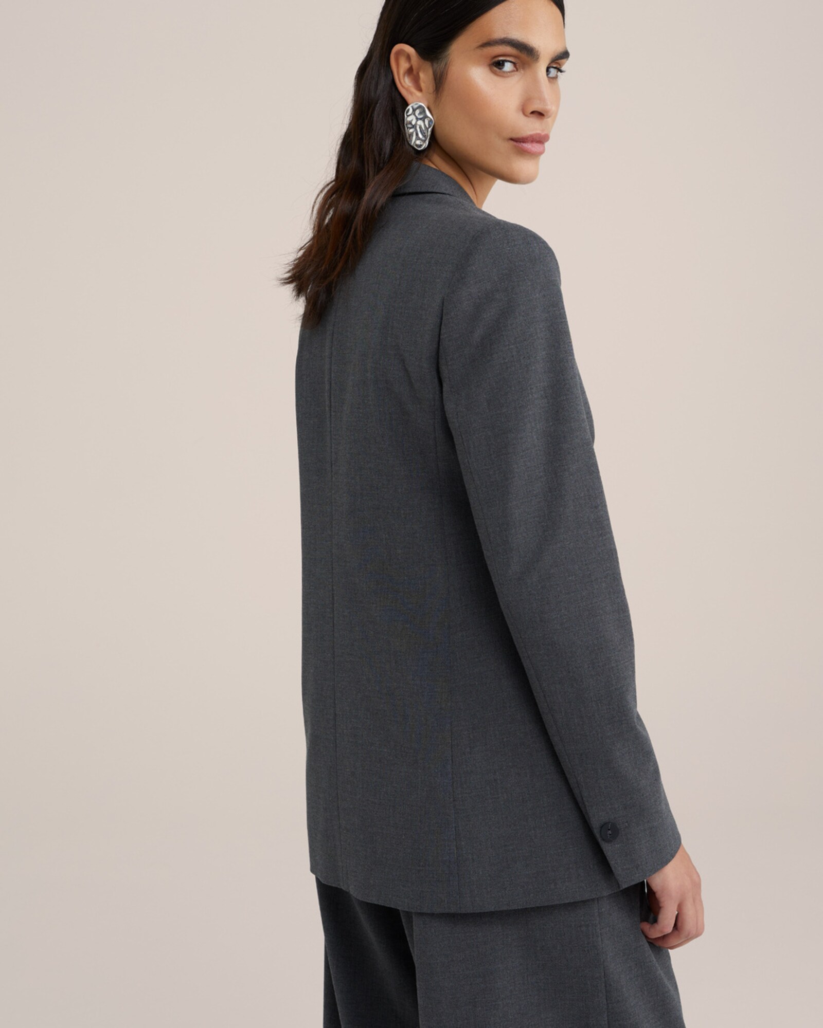 Thumbnail - Blazer