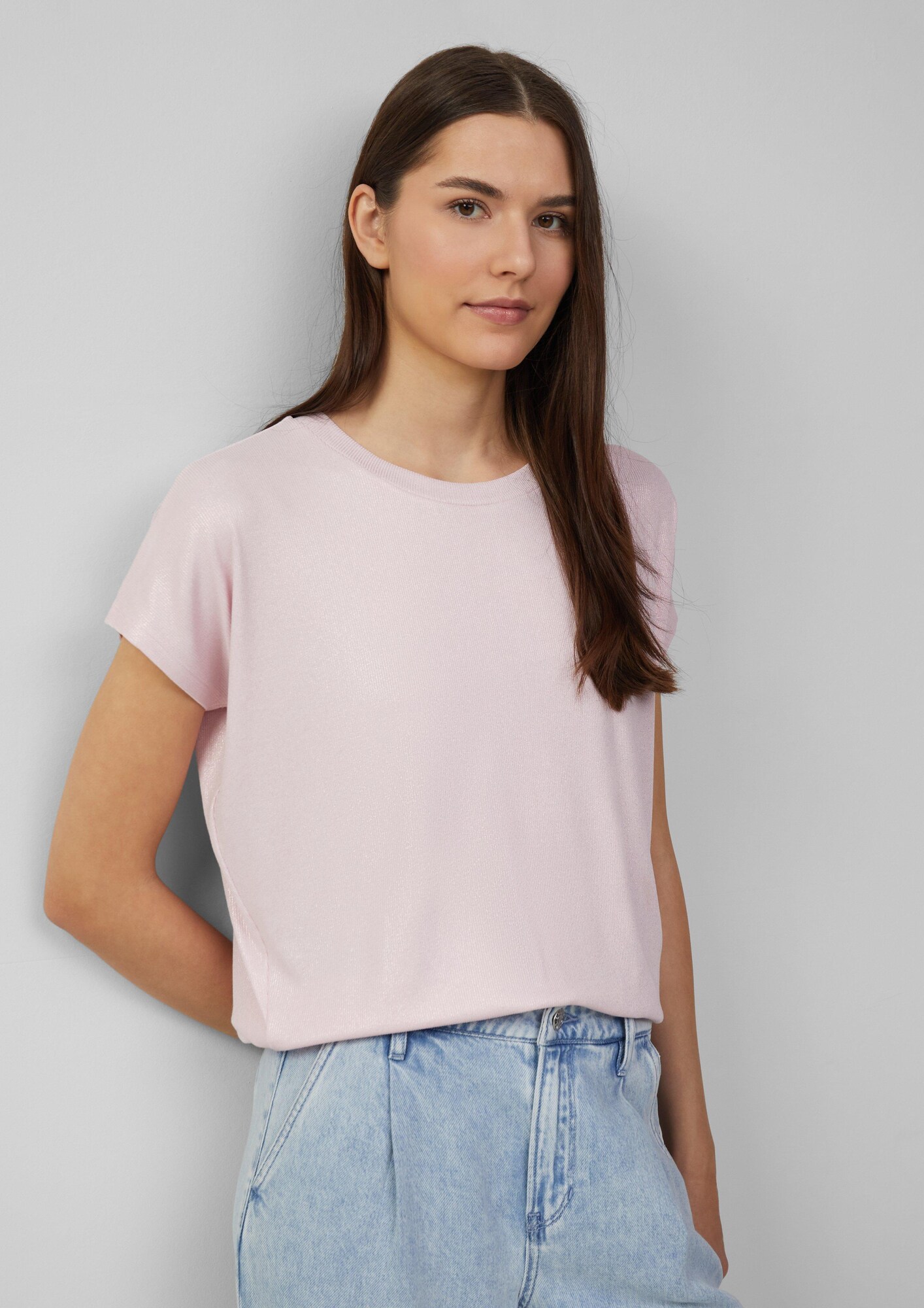 Thumbnail - T-Shirt