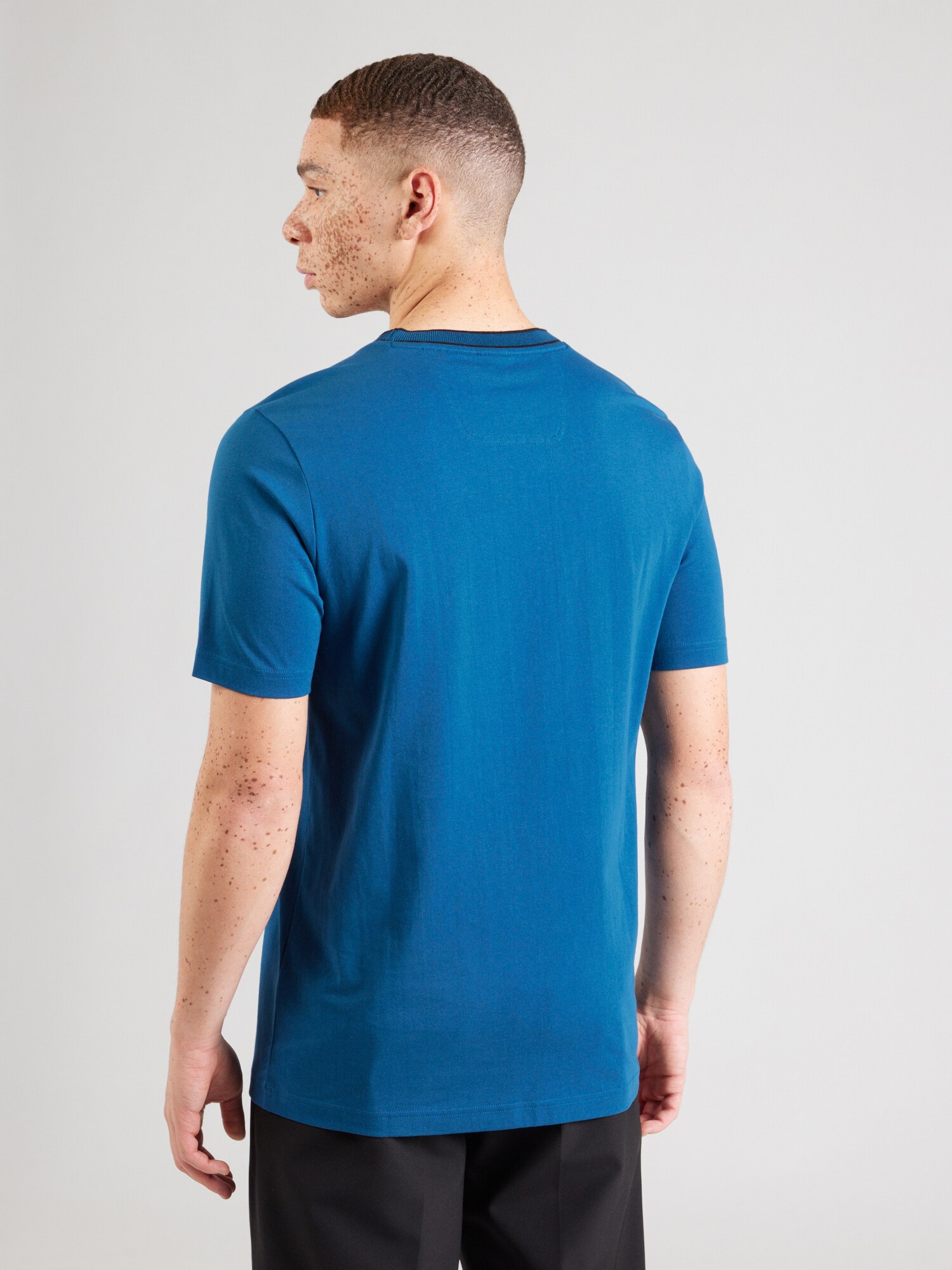 BOSS Camiseta  azul – imagen 4