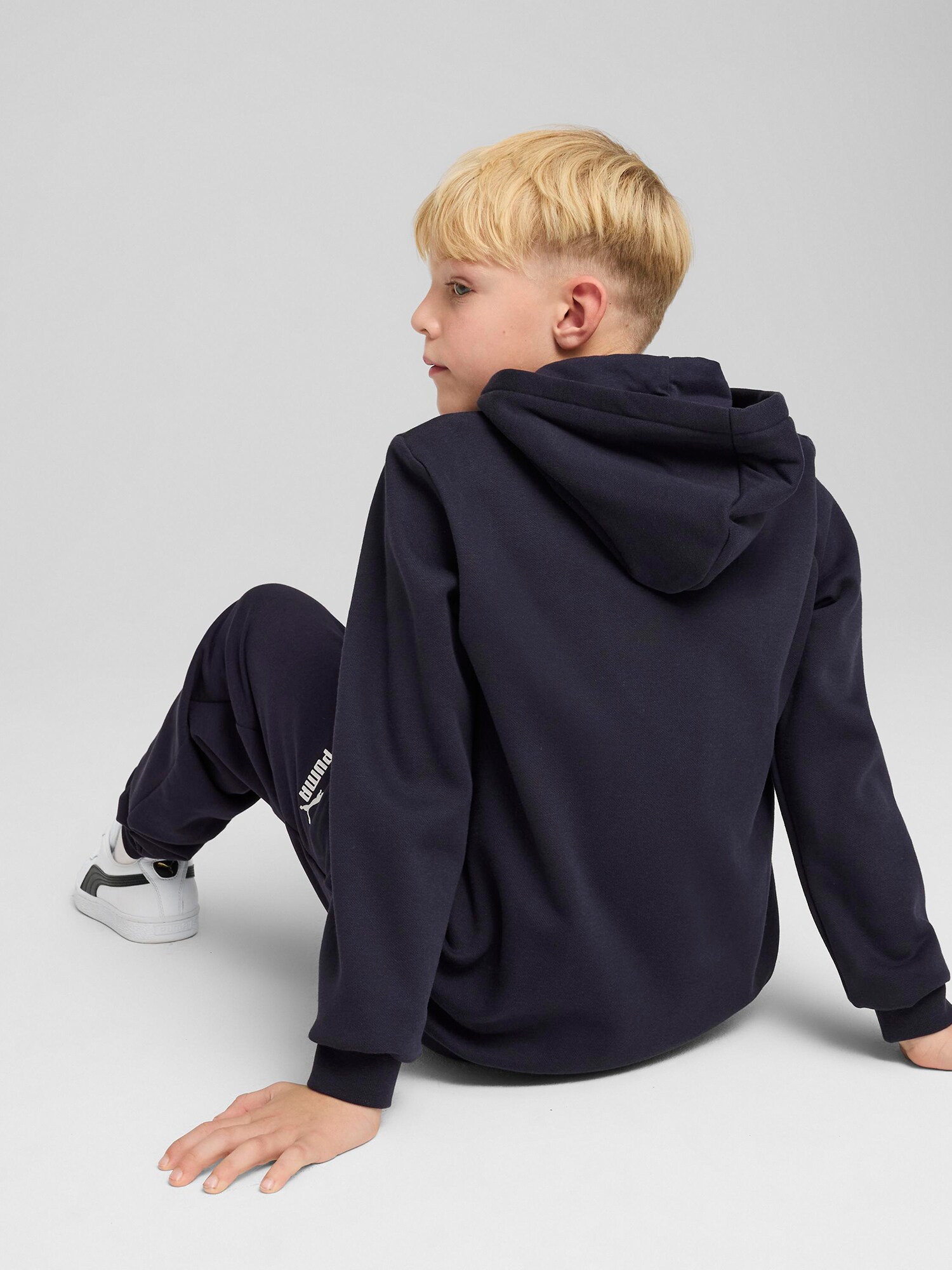 Thumbnail - Sweatshirt 'ESS No. 1'