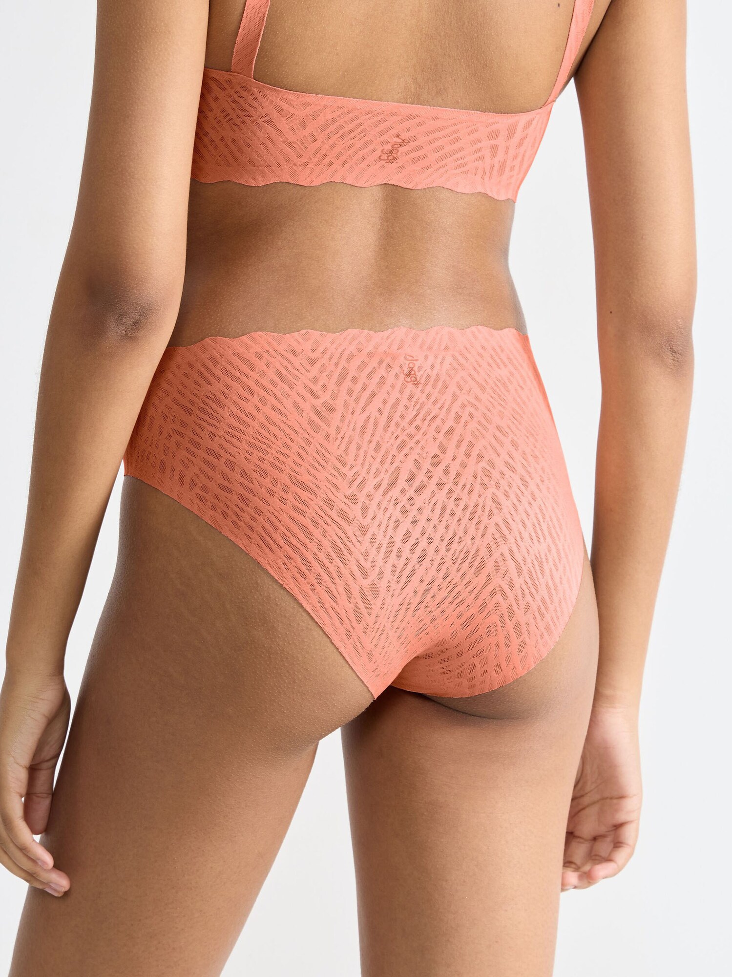 Thumbnail - SLOGGI Tai-Slip  ZERO Feel Bliss High Leg