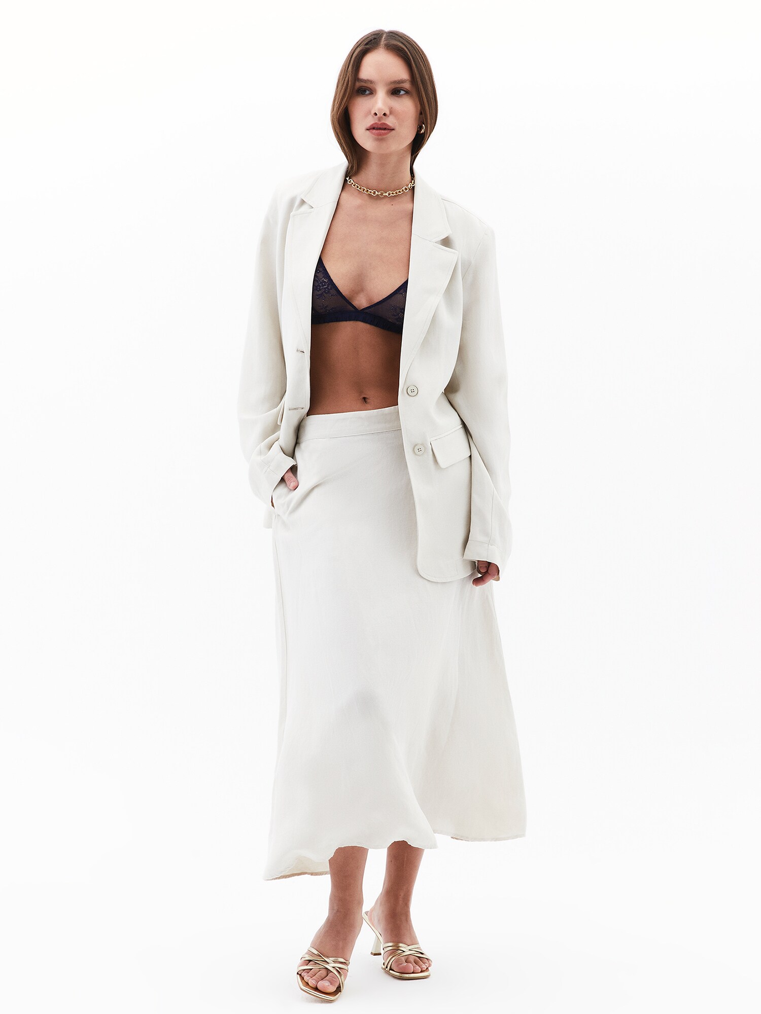 Thumbnail - Blazer