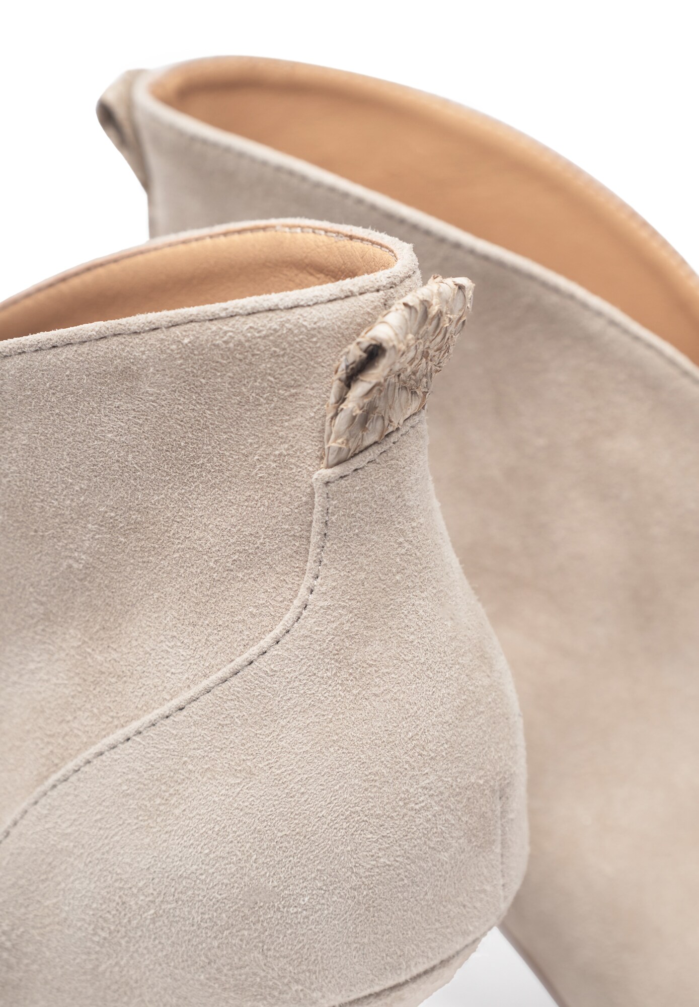 Thumbnail - WODEN Pumps Valentine