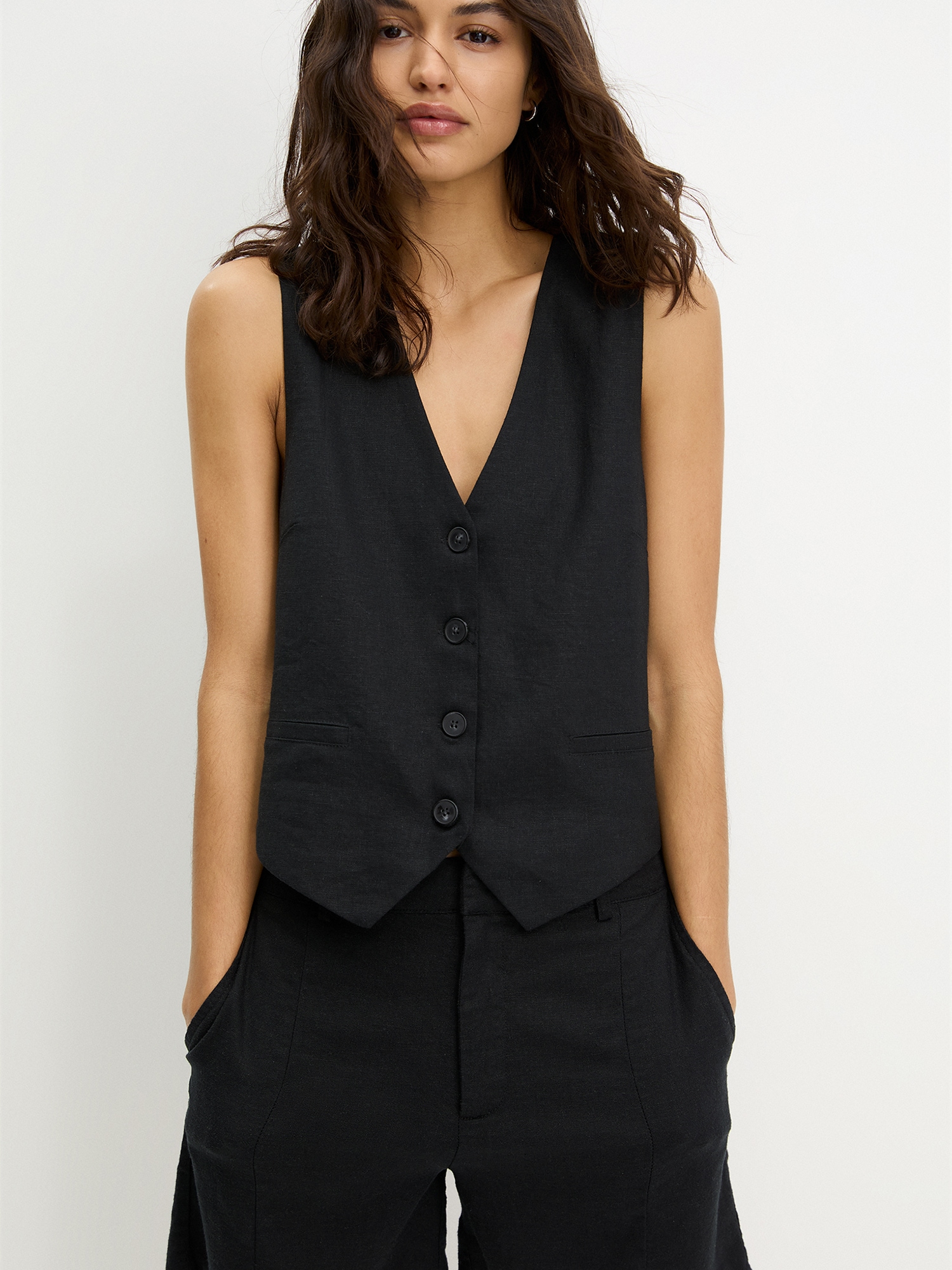 Pull&Bear Öltönymellény fekete termék 2. képe