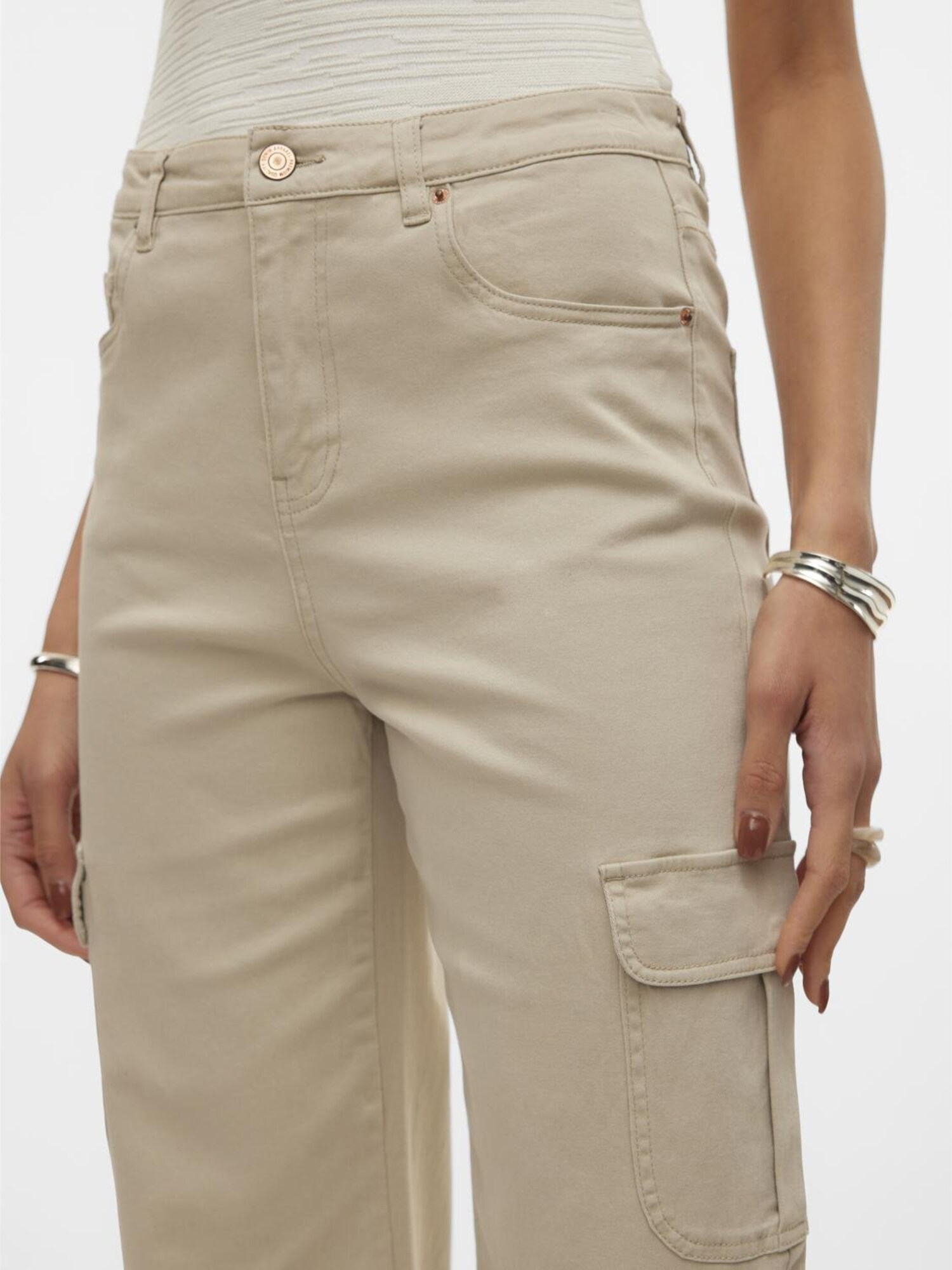 VERO MODA Cargo farmer 'VMTessa'  greige termék 2. képe