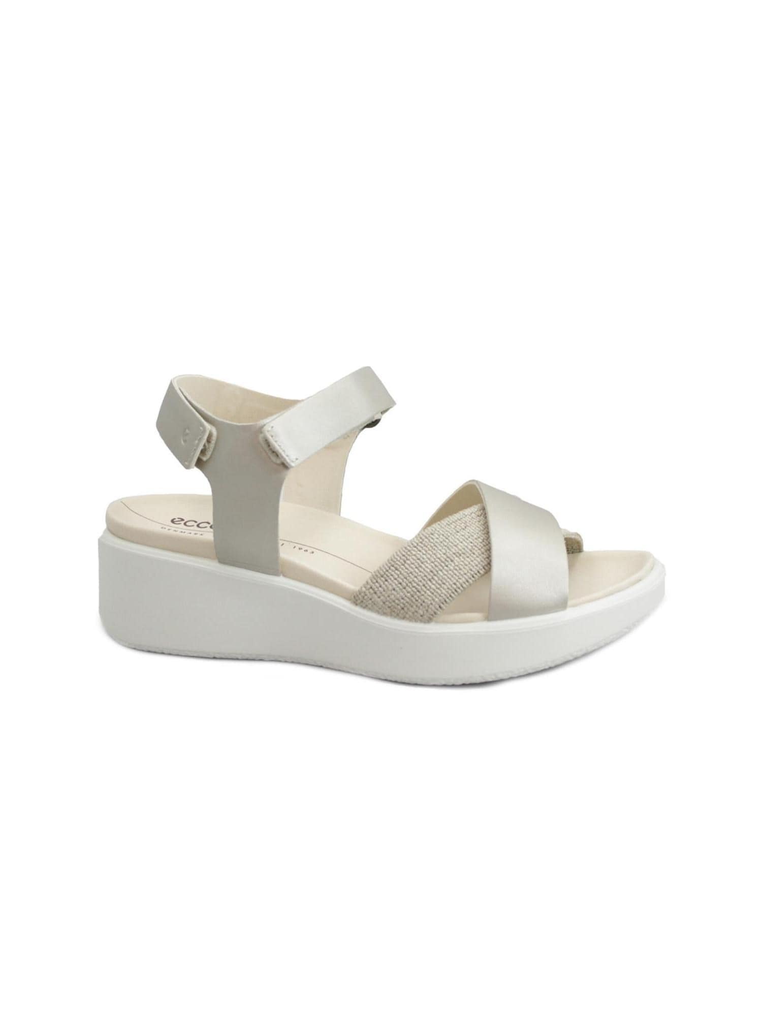 ECCO Sandalias con hebilla plata