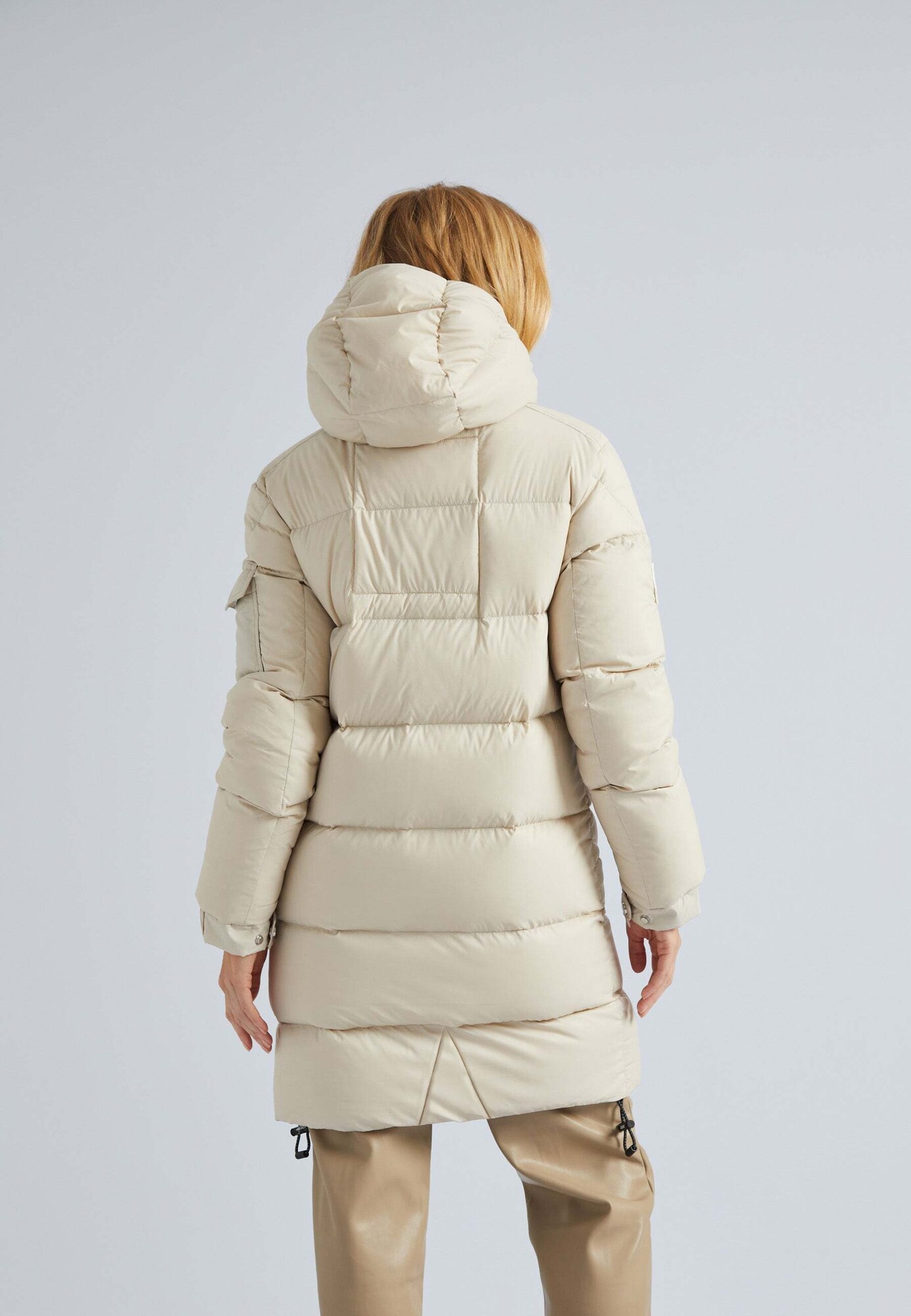 Thumbnail - JACK1T Outdoormantel