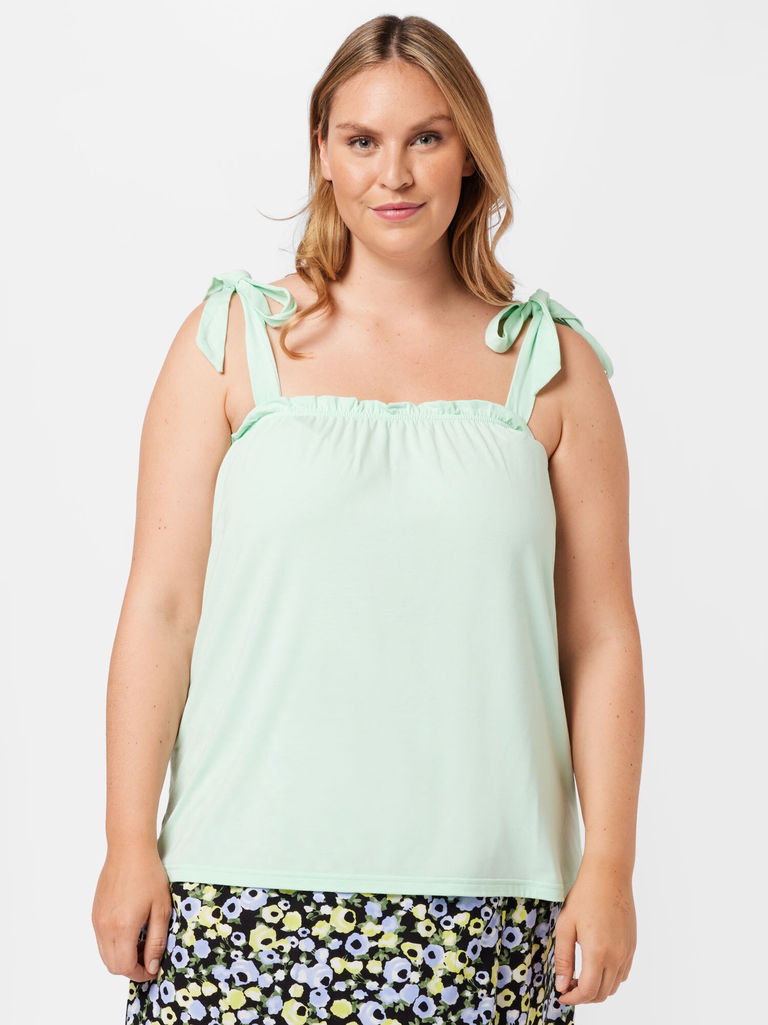 Vero Moda Curve Top 'AILA'  világoszöld termék 2. képe