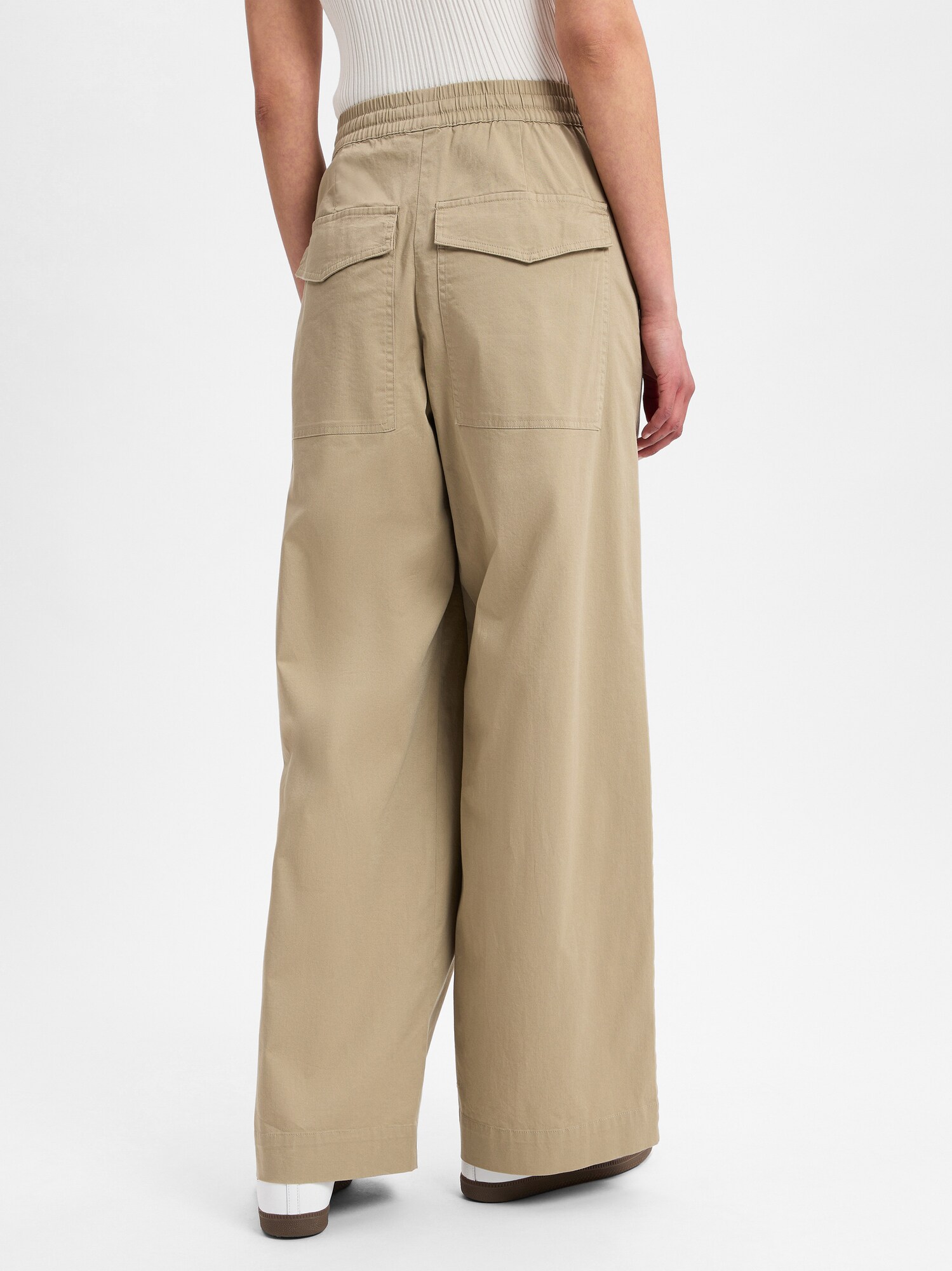 Thumbnail - Marie Lund Hose