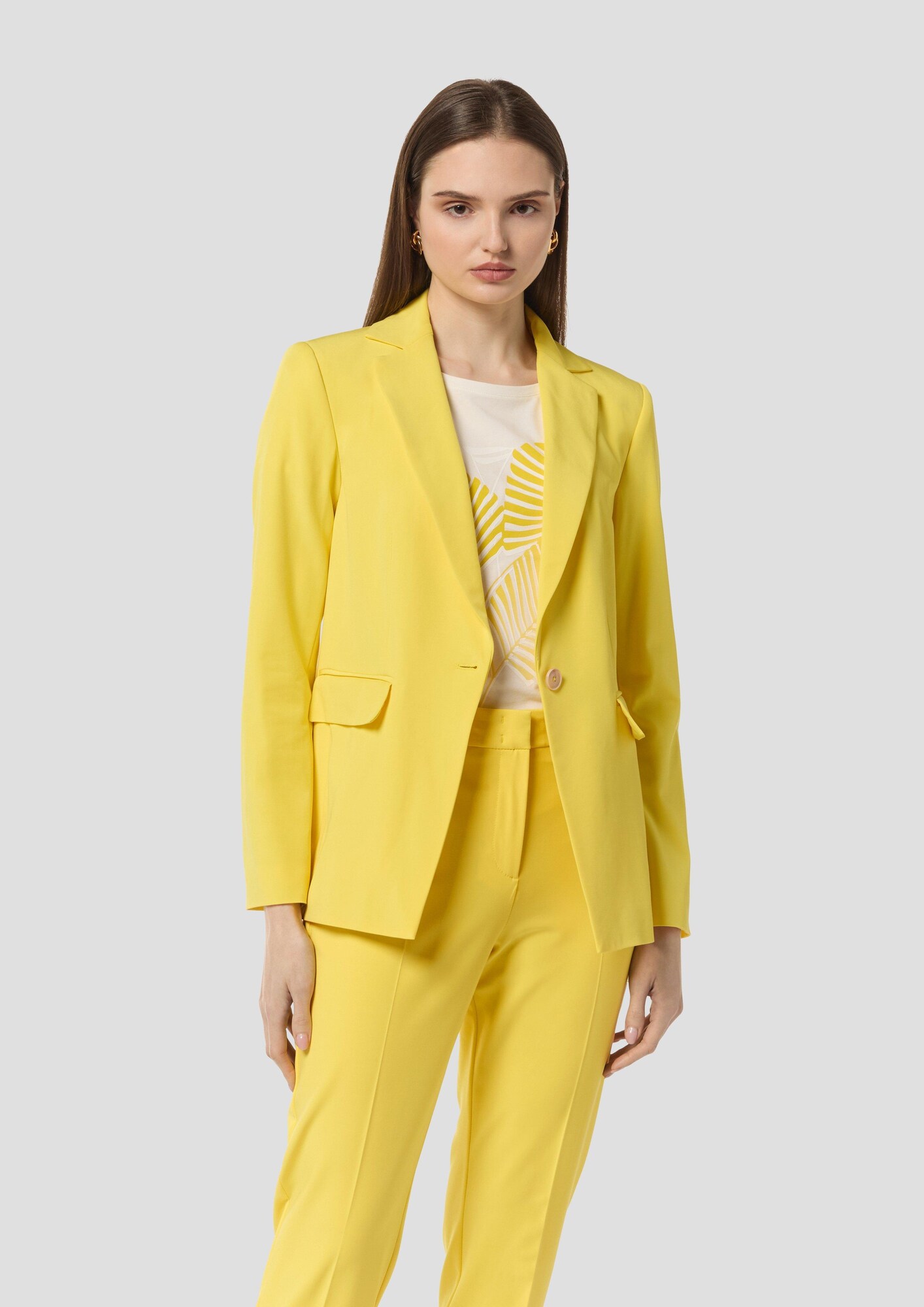 Thumbnail - Blazer