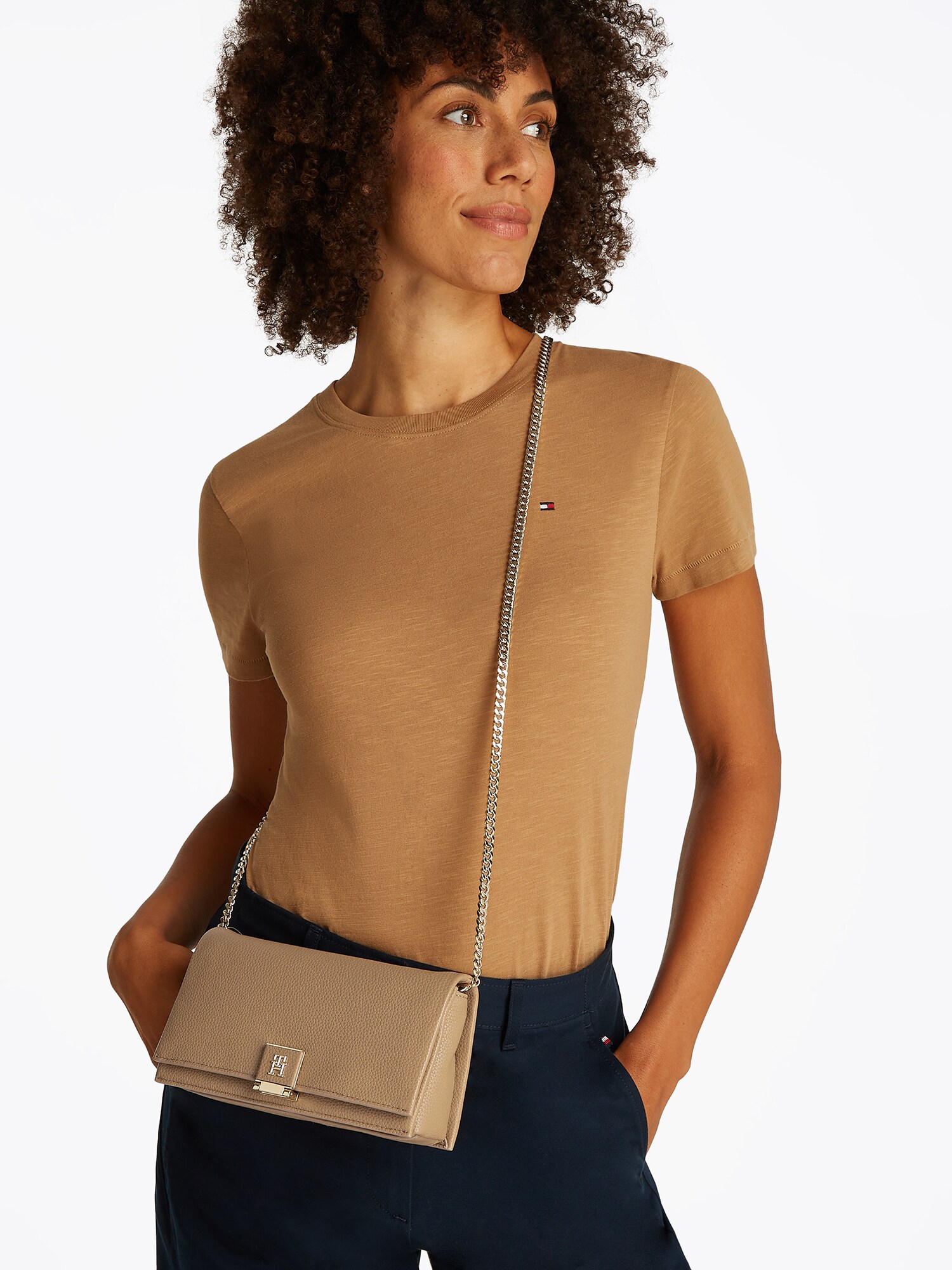 TOMMY HILFIGER Listová kabelka béžová (obrázok 5)