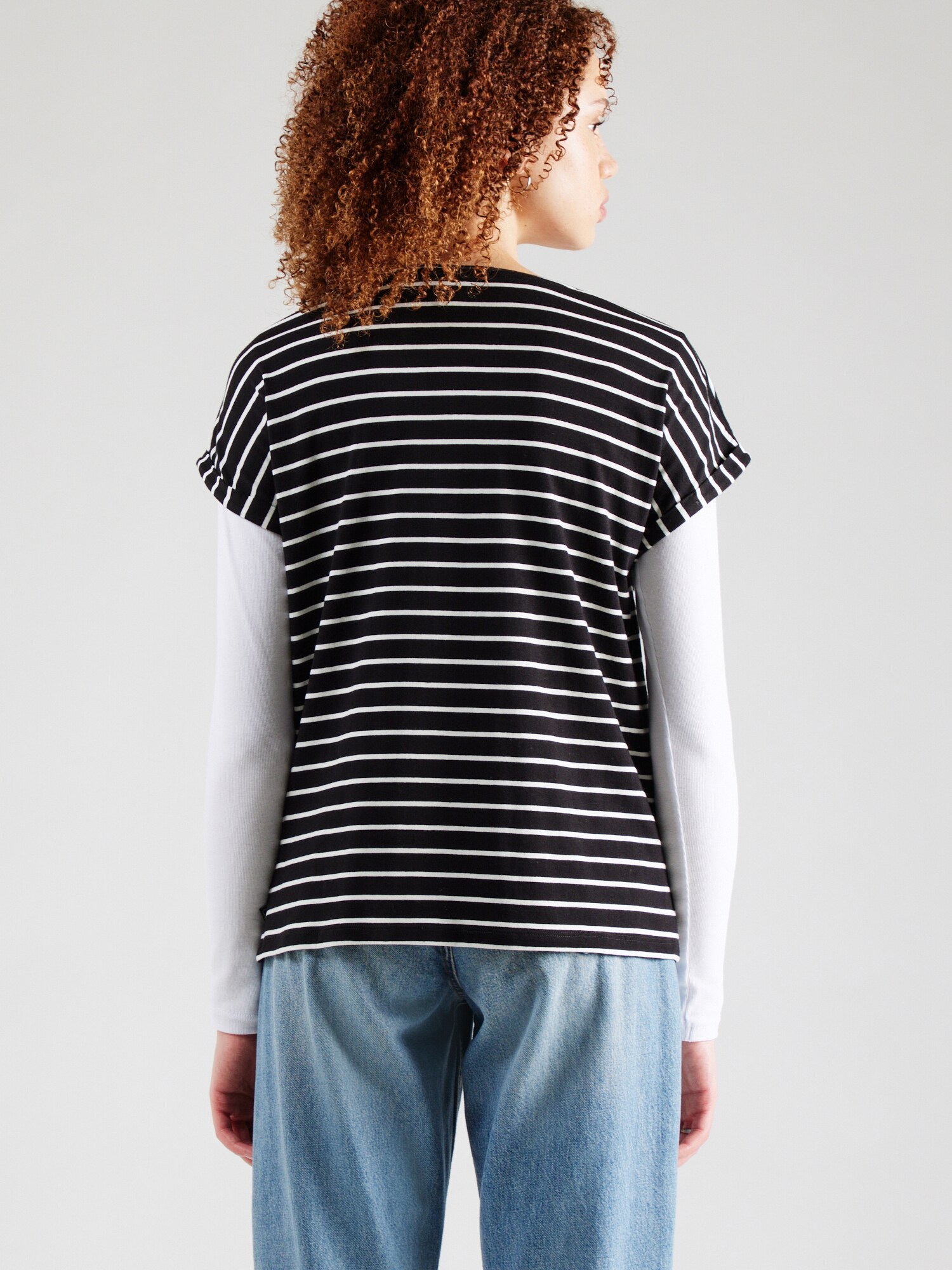 Thumbnail - QS T-Shirt