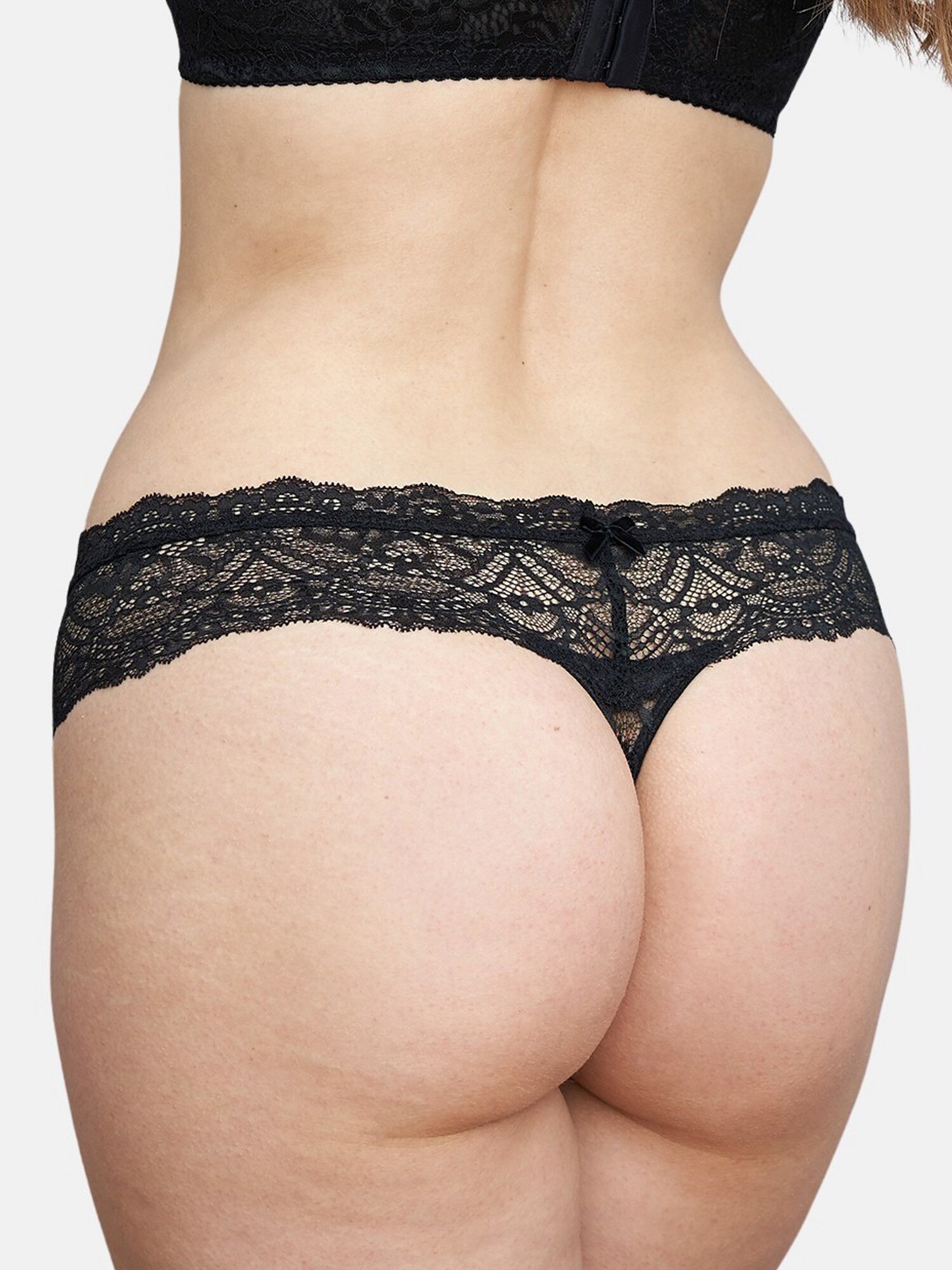 Thumbnail - SugarShape String Elian