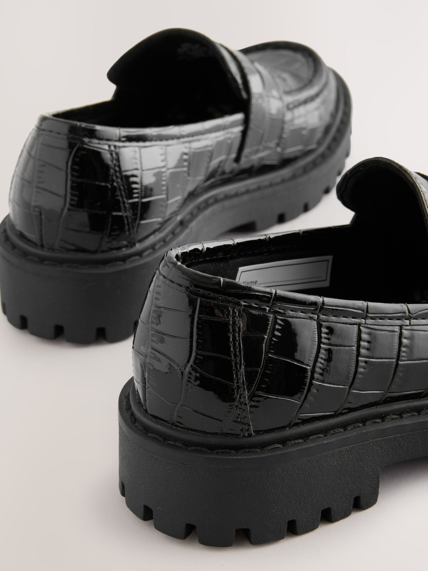 Thumbnail - Next Slipper