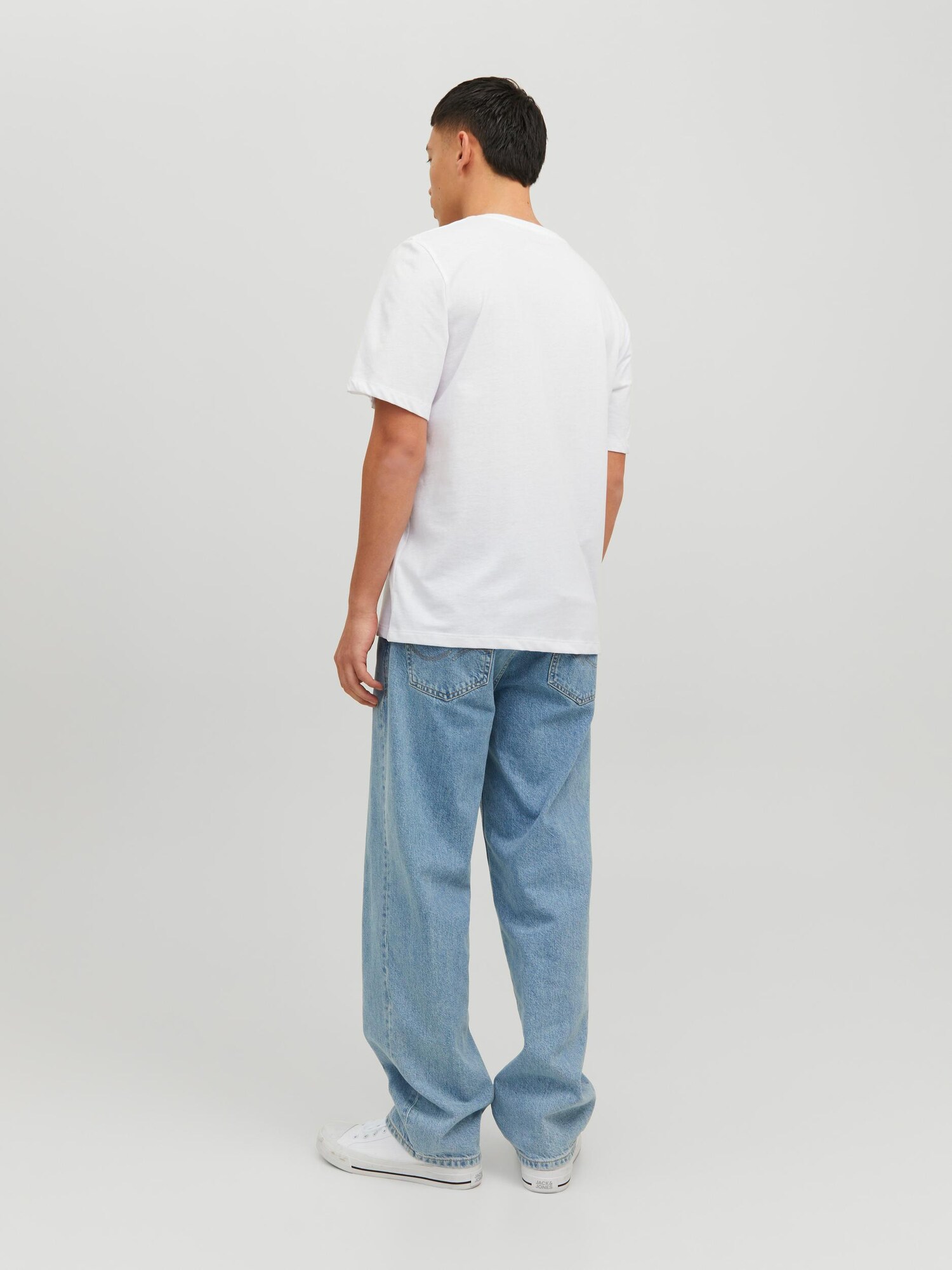 JACK & JONES Tričko 'Beachbone' svetlomodrá / ružová / čierna / biela (obrázok 4)
