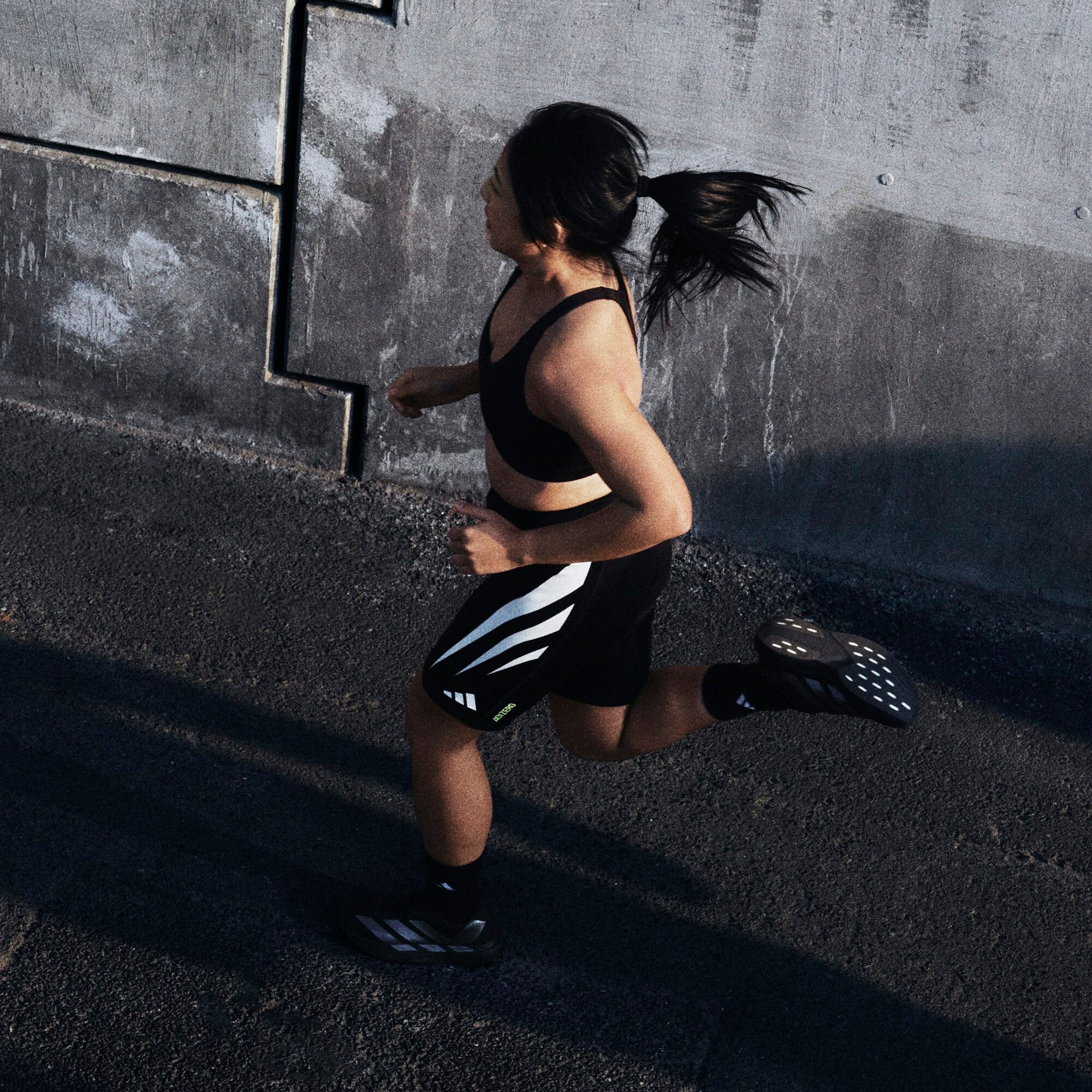 ADIDAS PERFORMANCE Bežecká obuv 'Adizero Evo SL' sivá / čierna (obrázok 5)