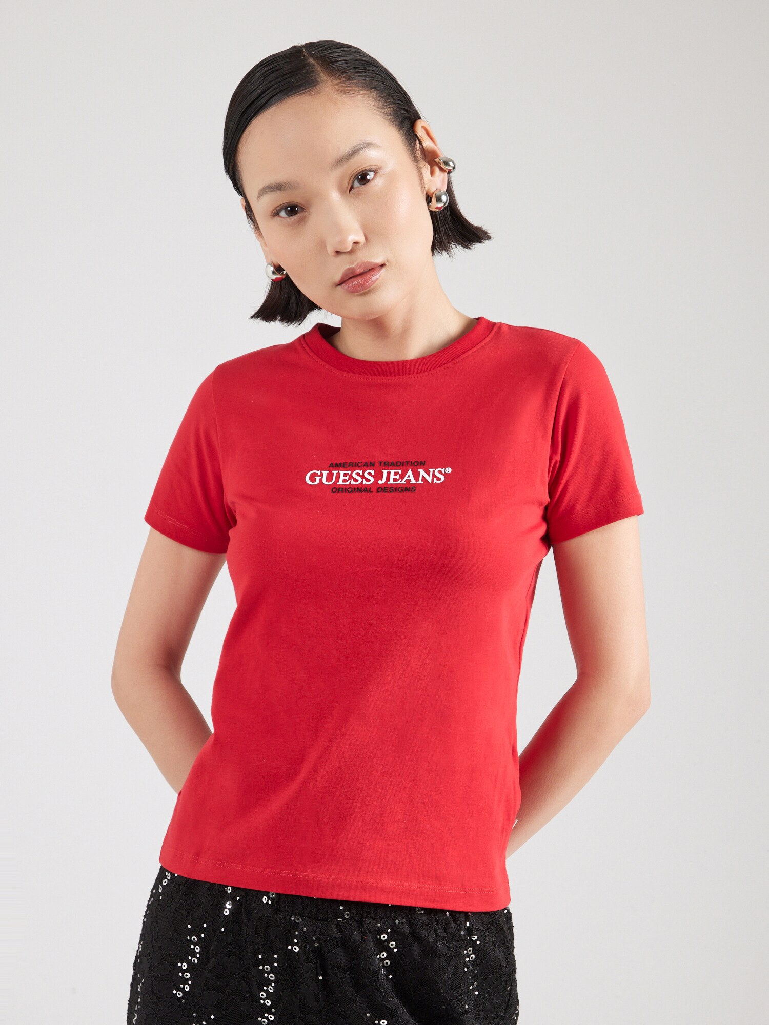 GUESS JEANS Póló  vörösáfonya / fekete / fehér termék 2. képe