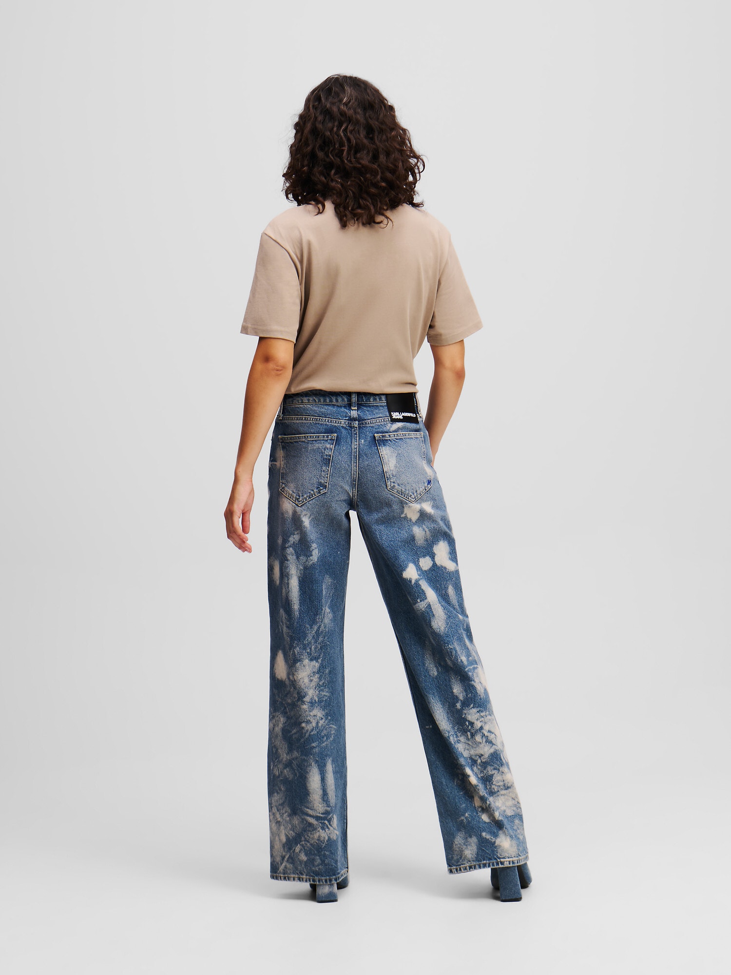 Thumbnail - Jeans