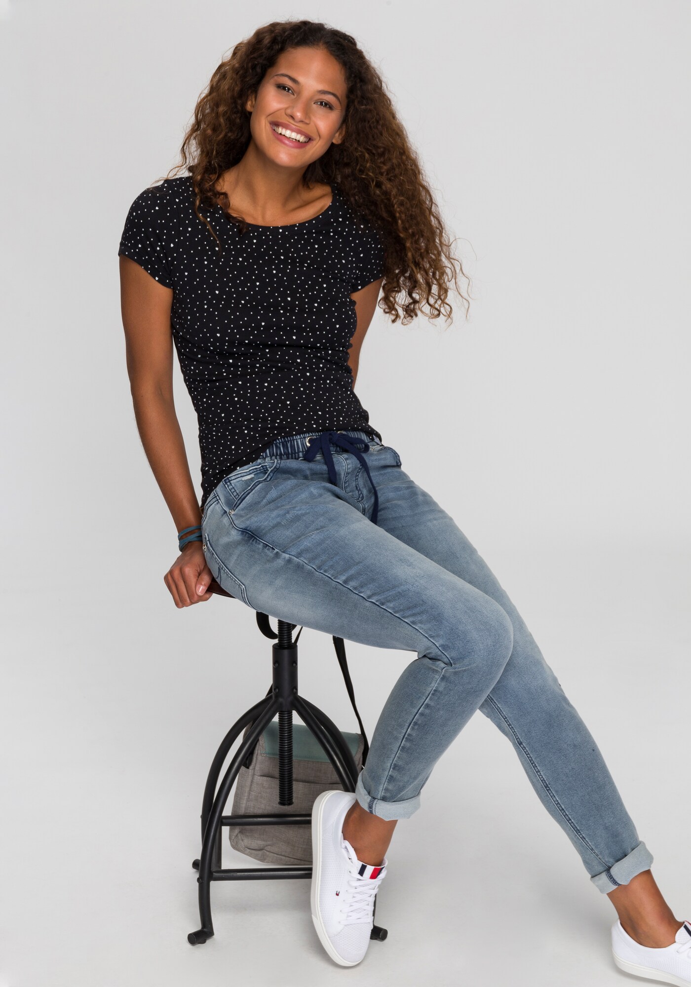 Thumbnail - KangaROOS T-Shirt