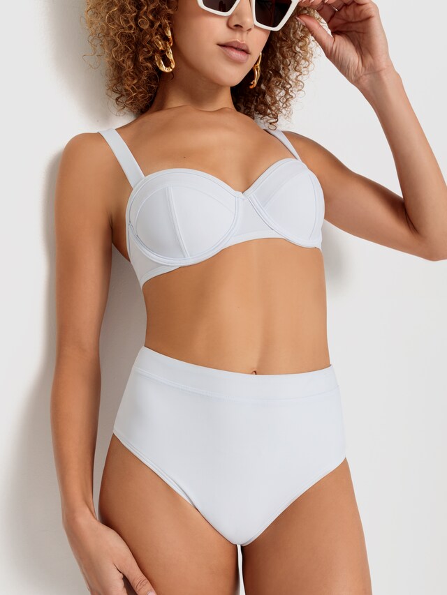 LSCN by LASCANA, Bikini nadrágok 'Gina', fehér, 2 kép a 4 közül