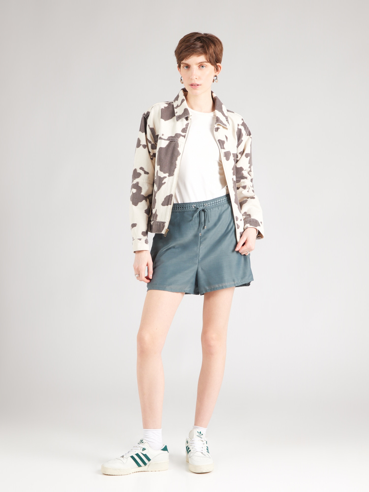 Thumbnail - ABOUT YOU Shorts Palmer (GRS)