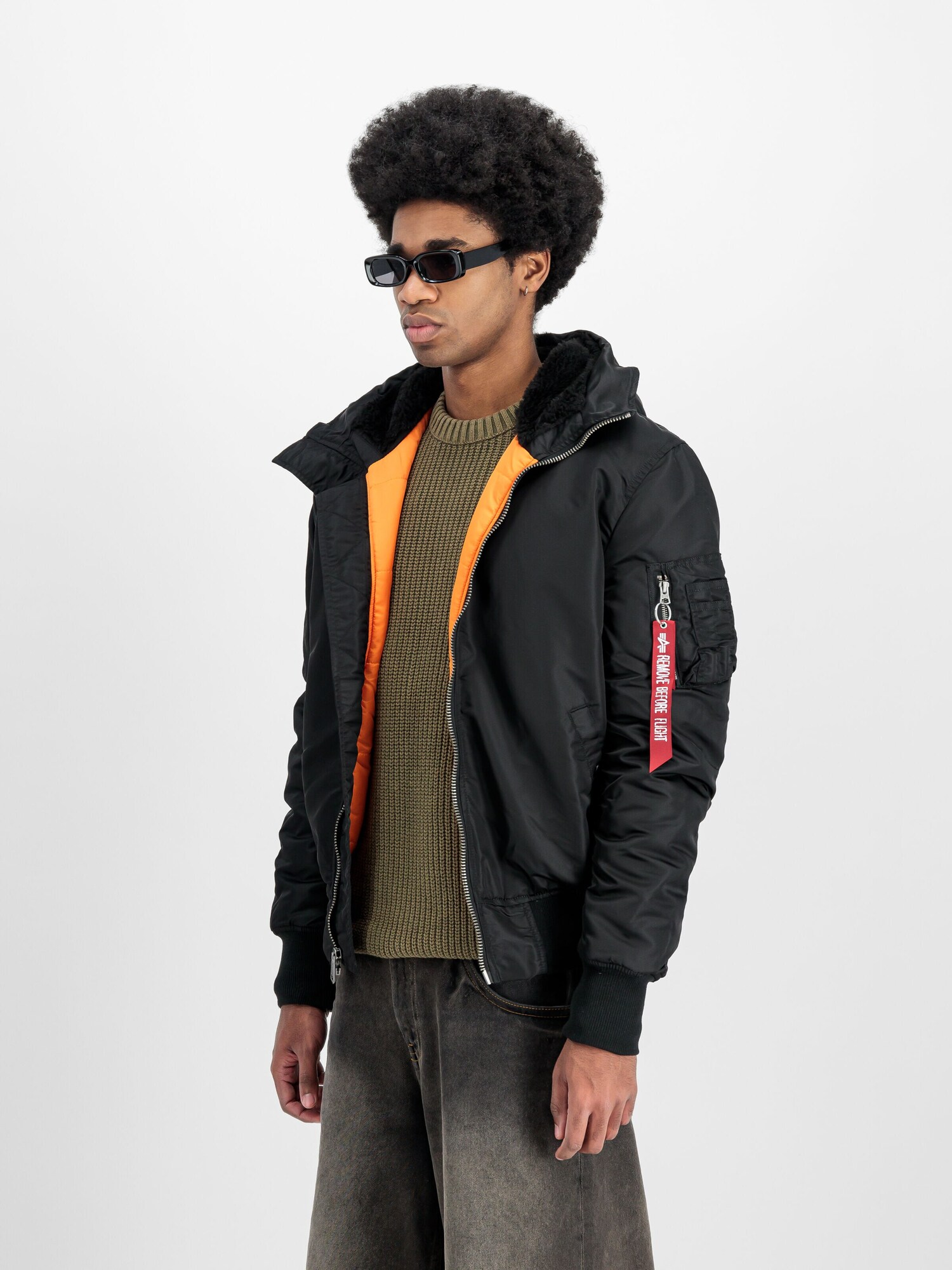 ALPHA INDUSTRIES Geacă de iarnă Ma-1 negru