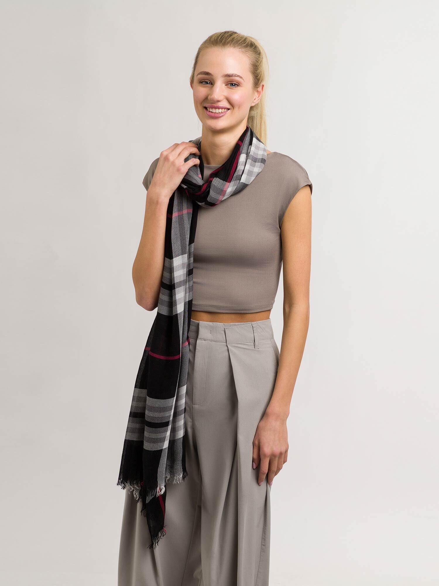 Thumbnail - Giorgio Rimaldi Oversizeschal