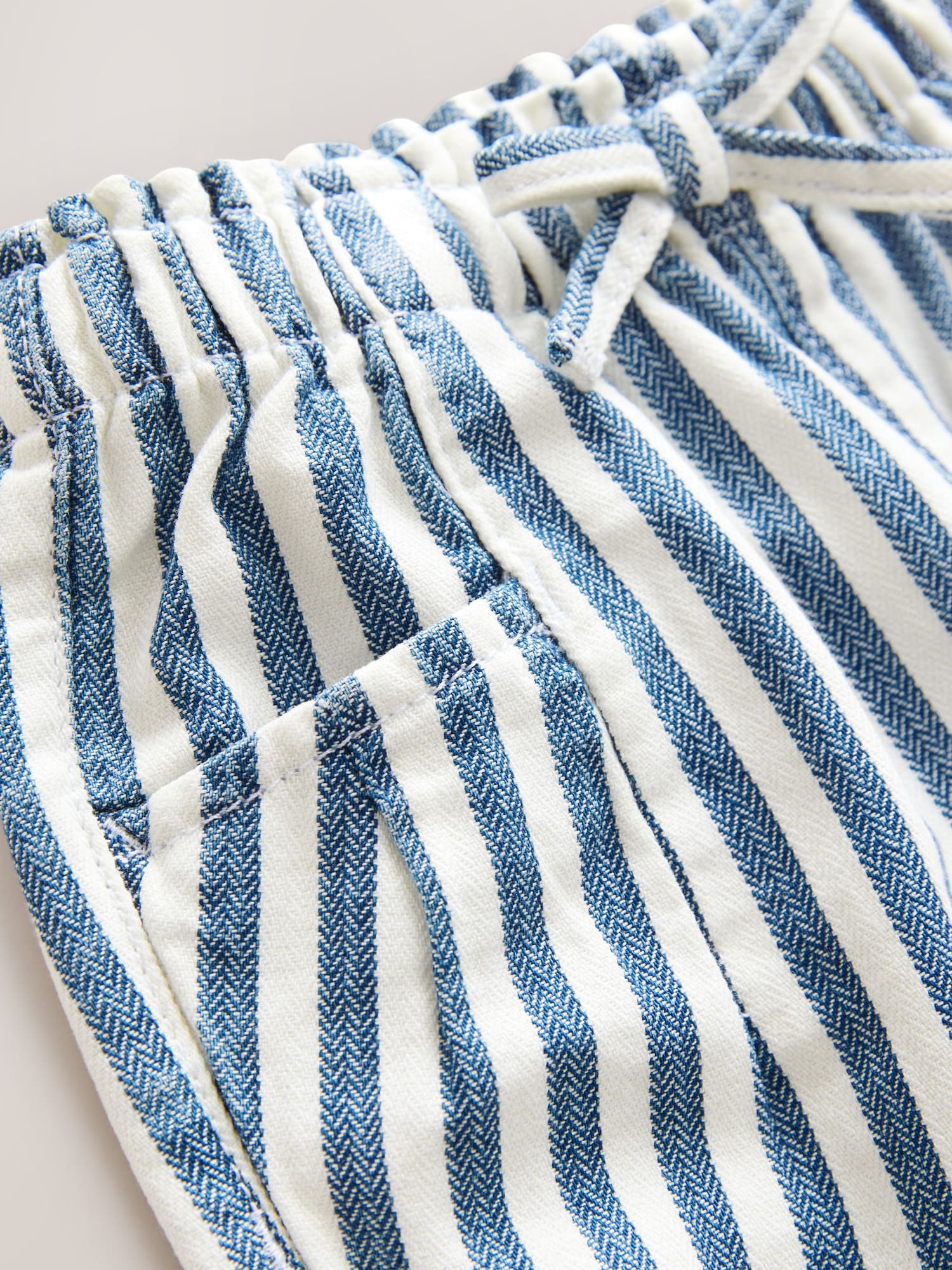 Thumbnail - Next Hose