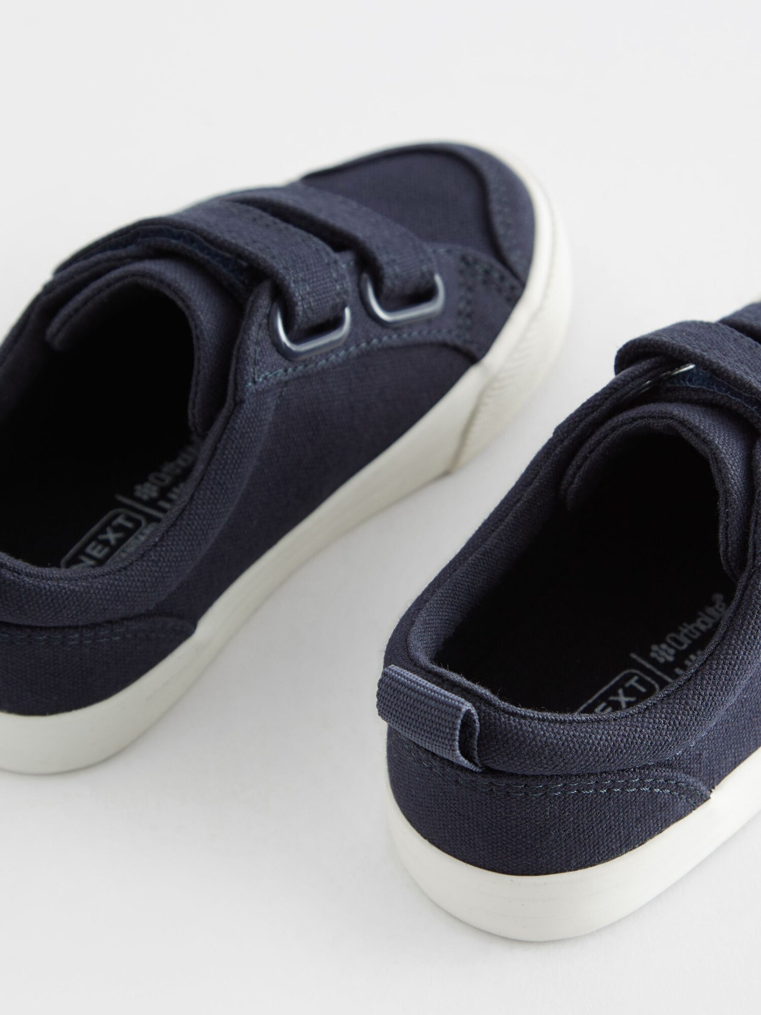 Thumbnail - Sneaker