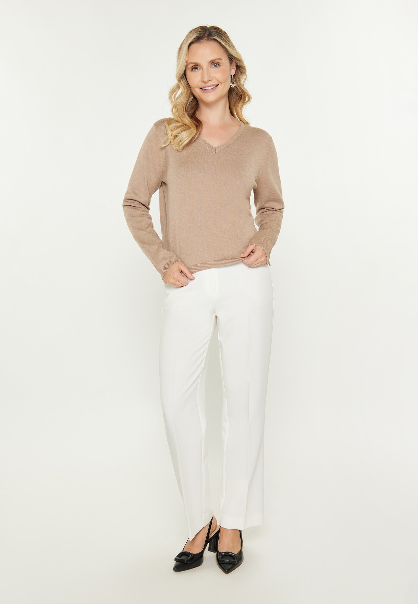 Thumbnail - usha BLACK LABEL Pullover Classic